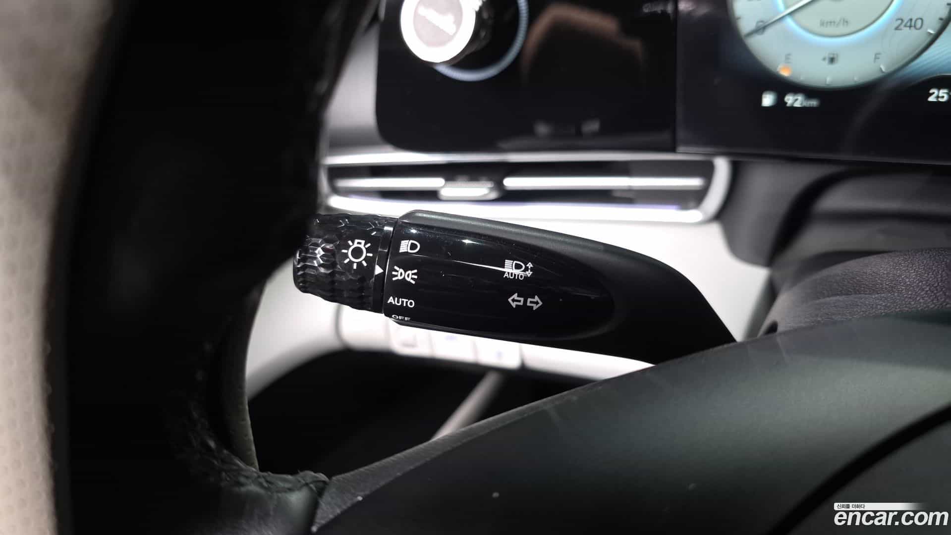 AVANTE Hyundai 2021.6-OPTION-042
