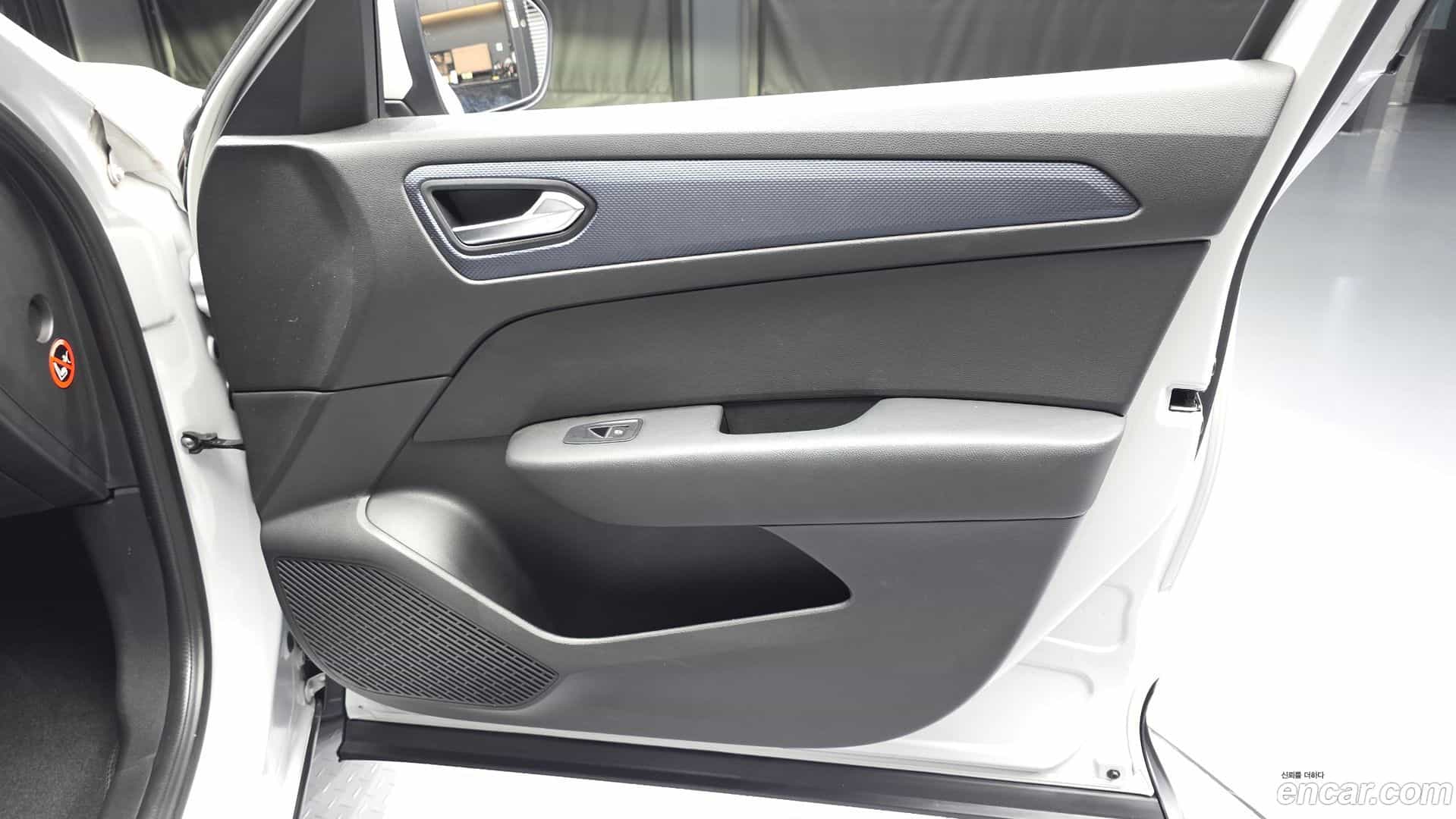 XM3 Renault Korea 2020.5-INNER-034
