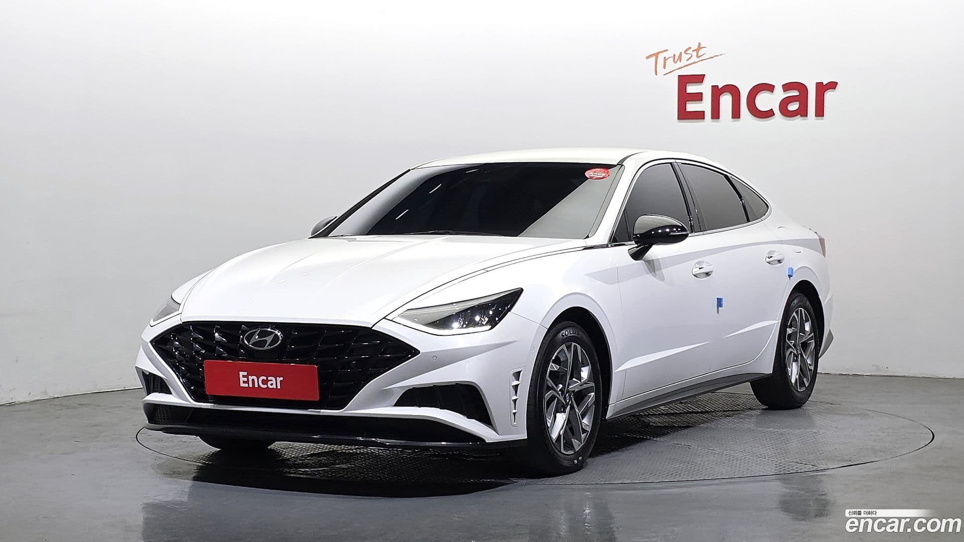 Main__Slider__Photo:Sonata Hyundai 2022.5-0