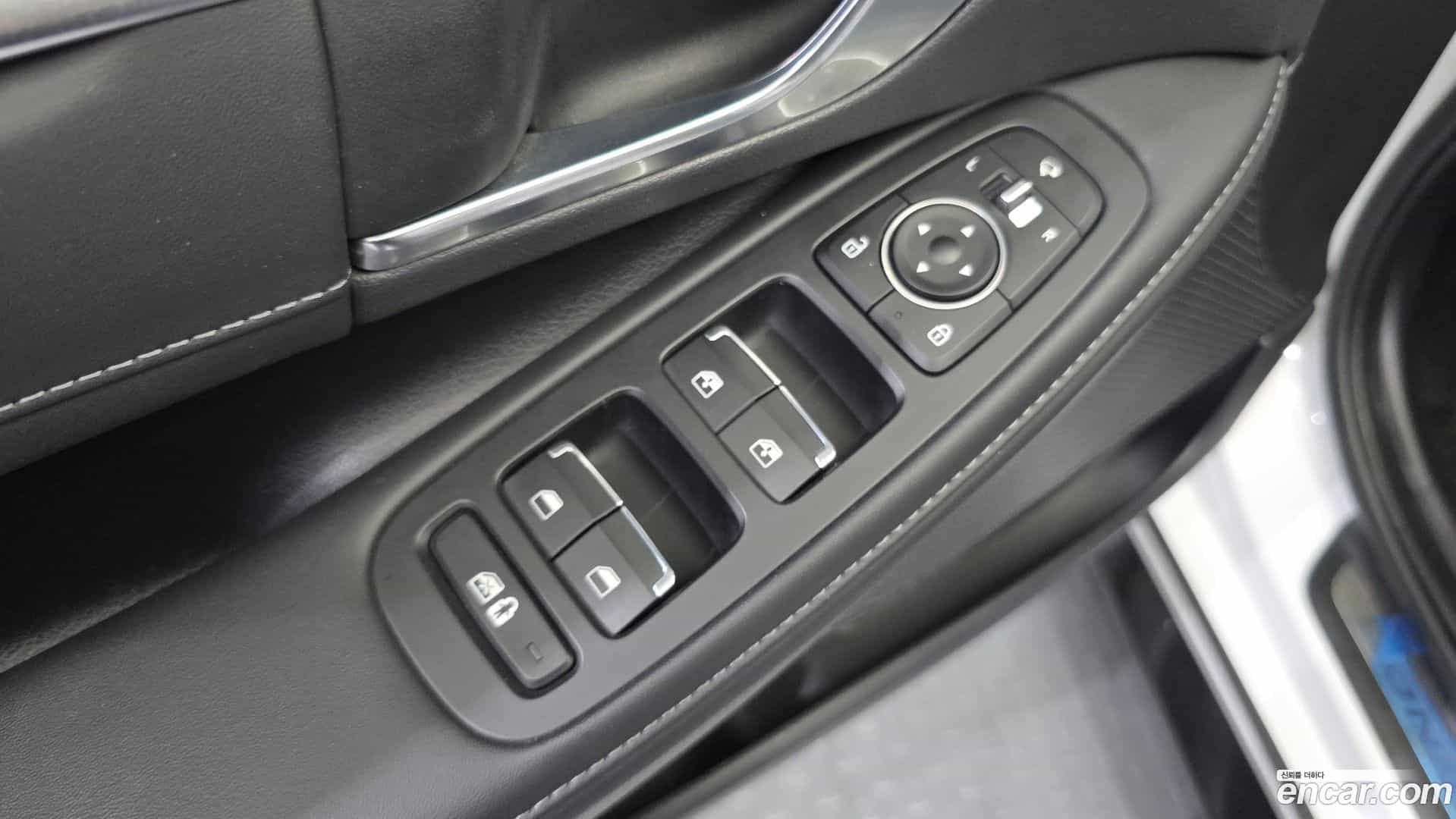 Sonata Hyundai 2022.5-OPTION-017