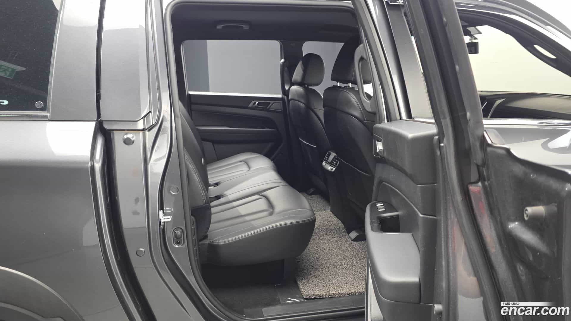 Rexton KG Mobility 2023.4-OPTION-016