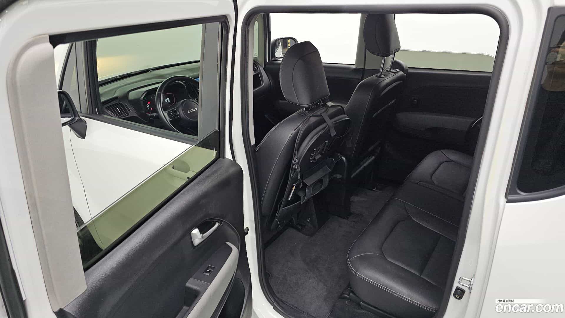 RAY Kia 2023.8-OPTION-022
