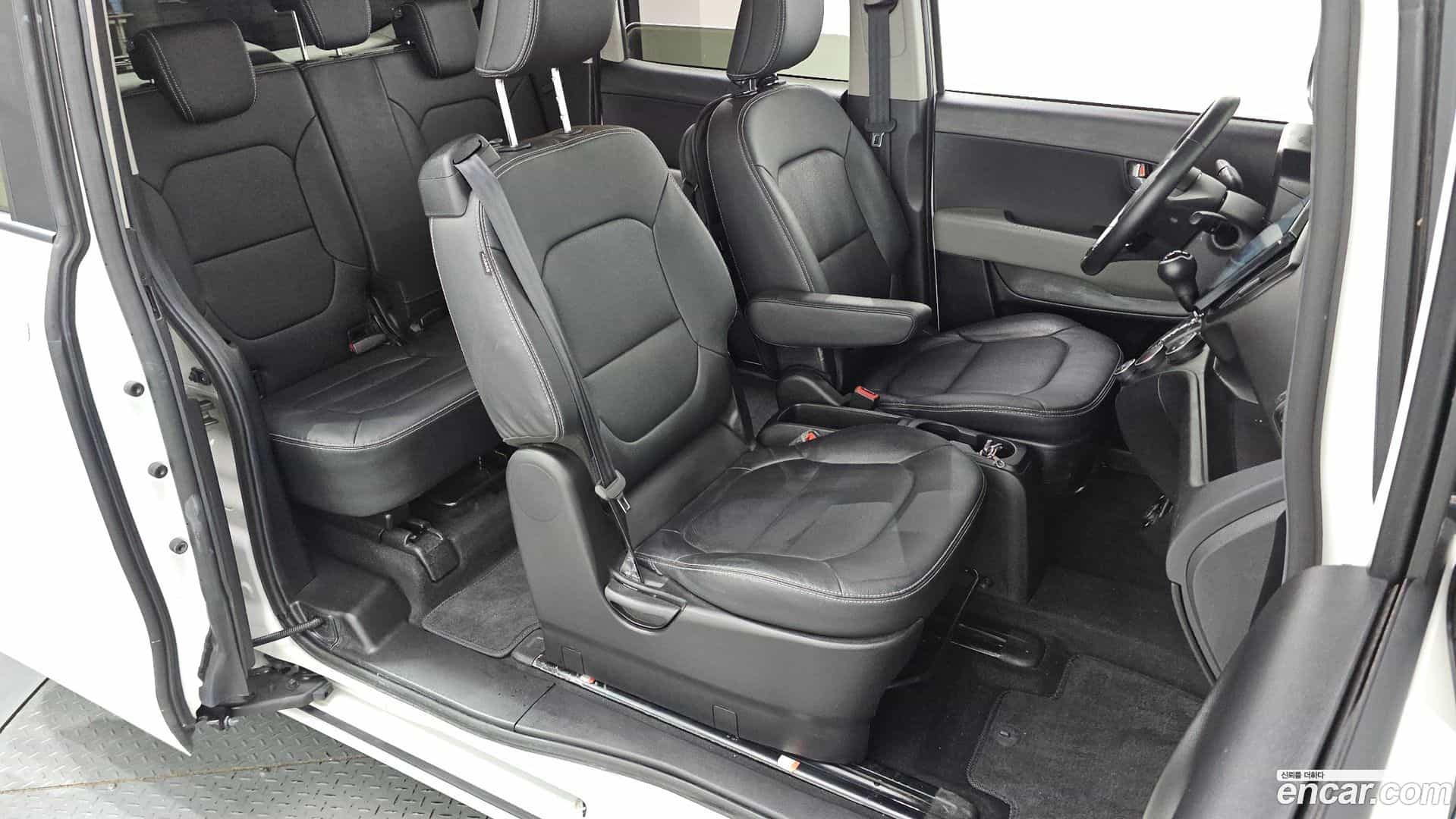 RAY Kia 2023.8-INNER-036