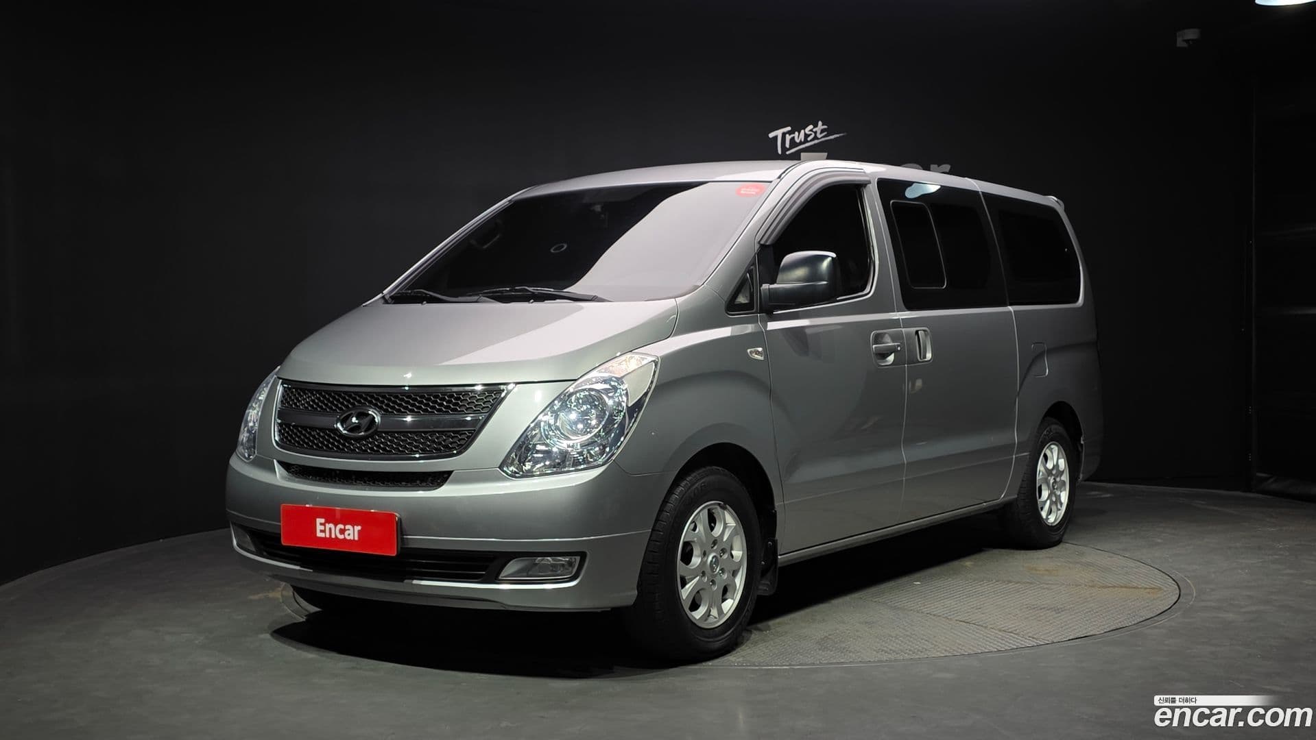 Main__Slider__Photo:Starex Hyundai 2014.9-0