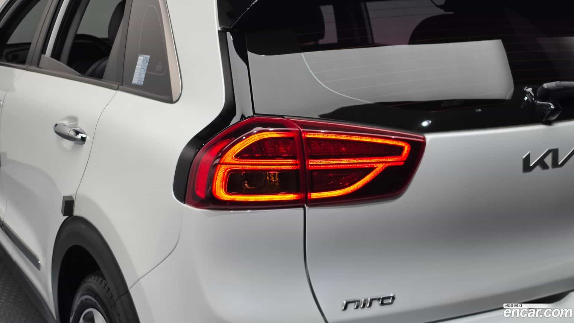 Niro Kia 2021.5-OUTER-033