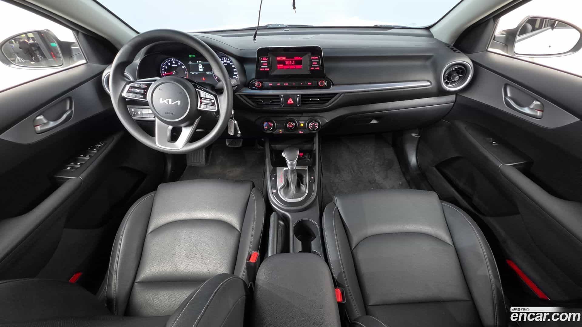 K3 Kia 2022.1-INNER-007