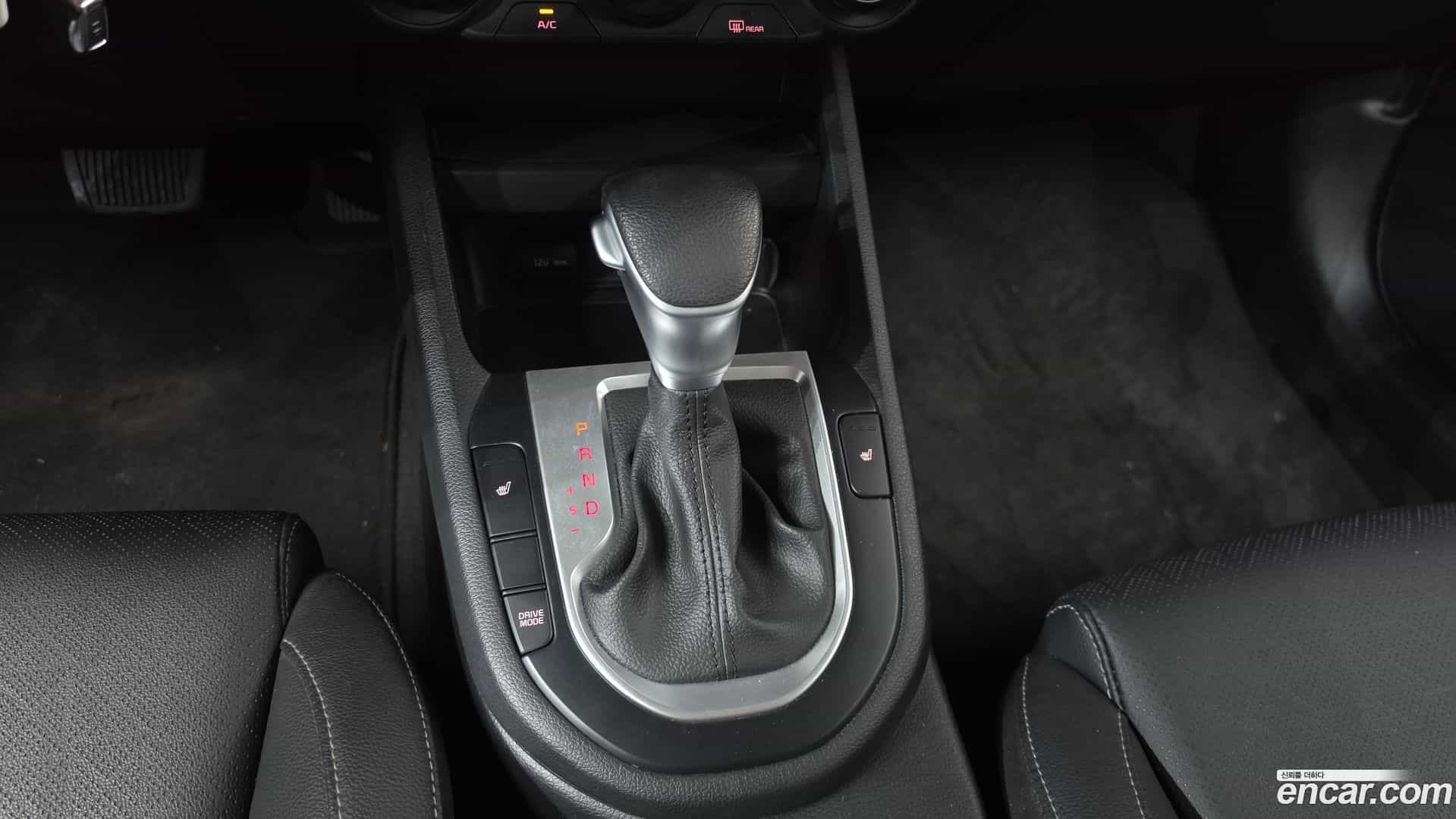 K3 Kia 2022.1-INNER-009