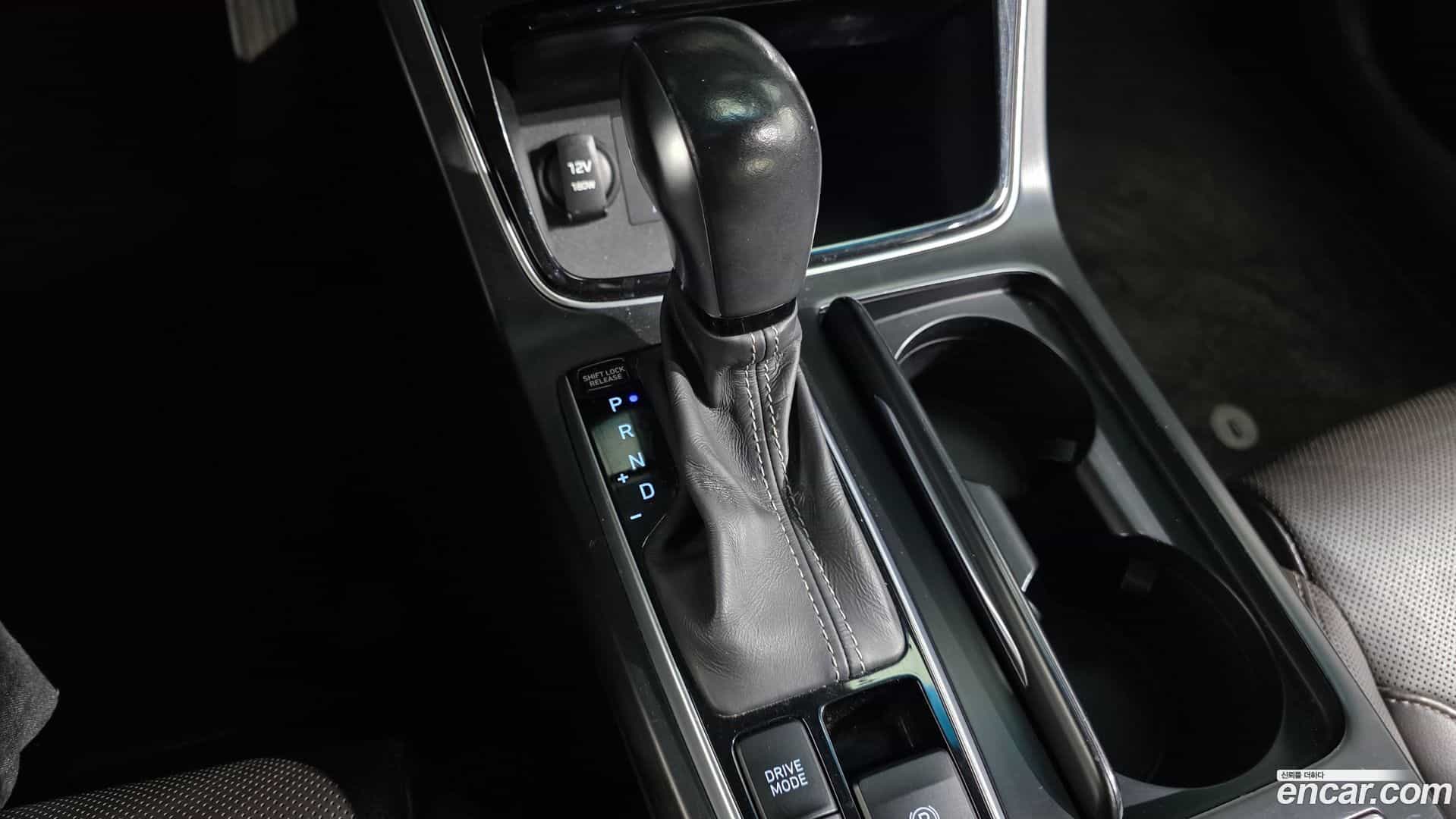 Grandeur Hyundai 2018.7-INNER-009