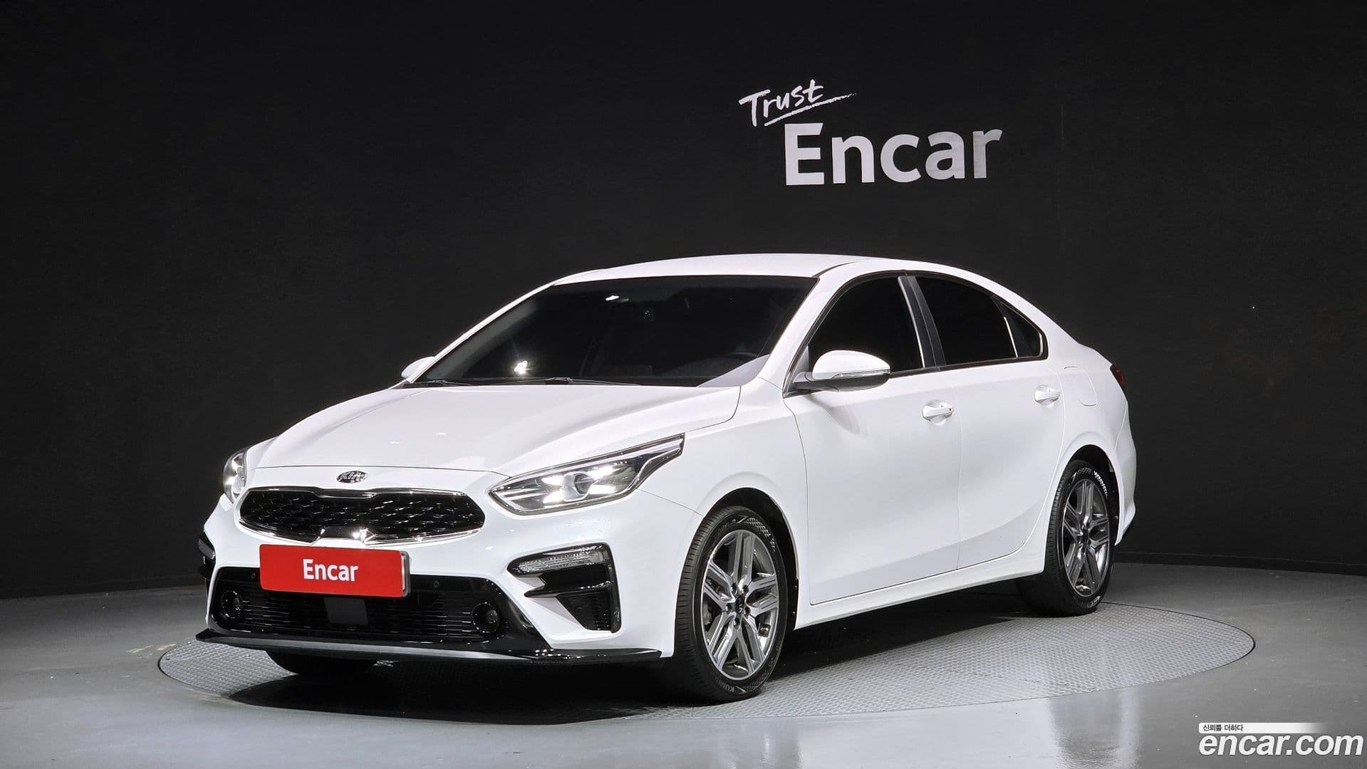 Main__Slider__Photo:K3 Kia 2018.3-0