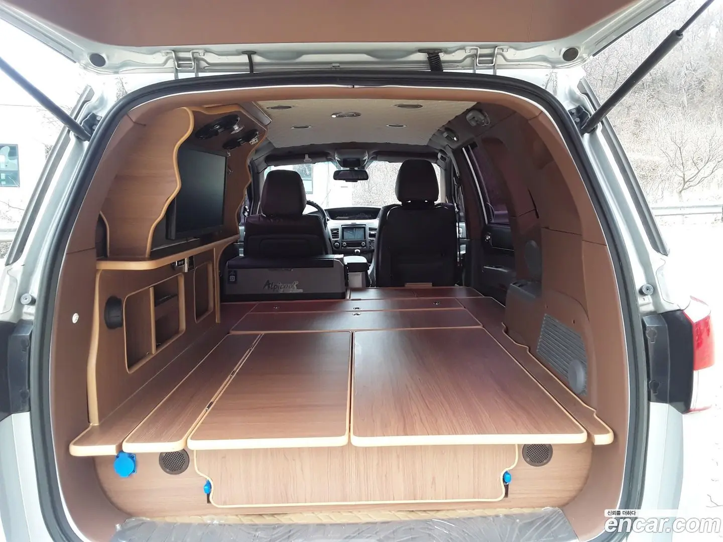 Main__Slider__Photo:KORANDO KG Mobility 2014.8-0