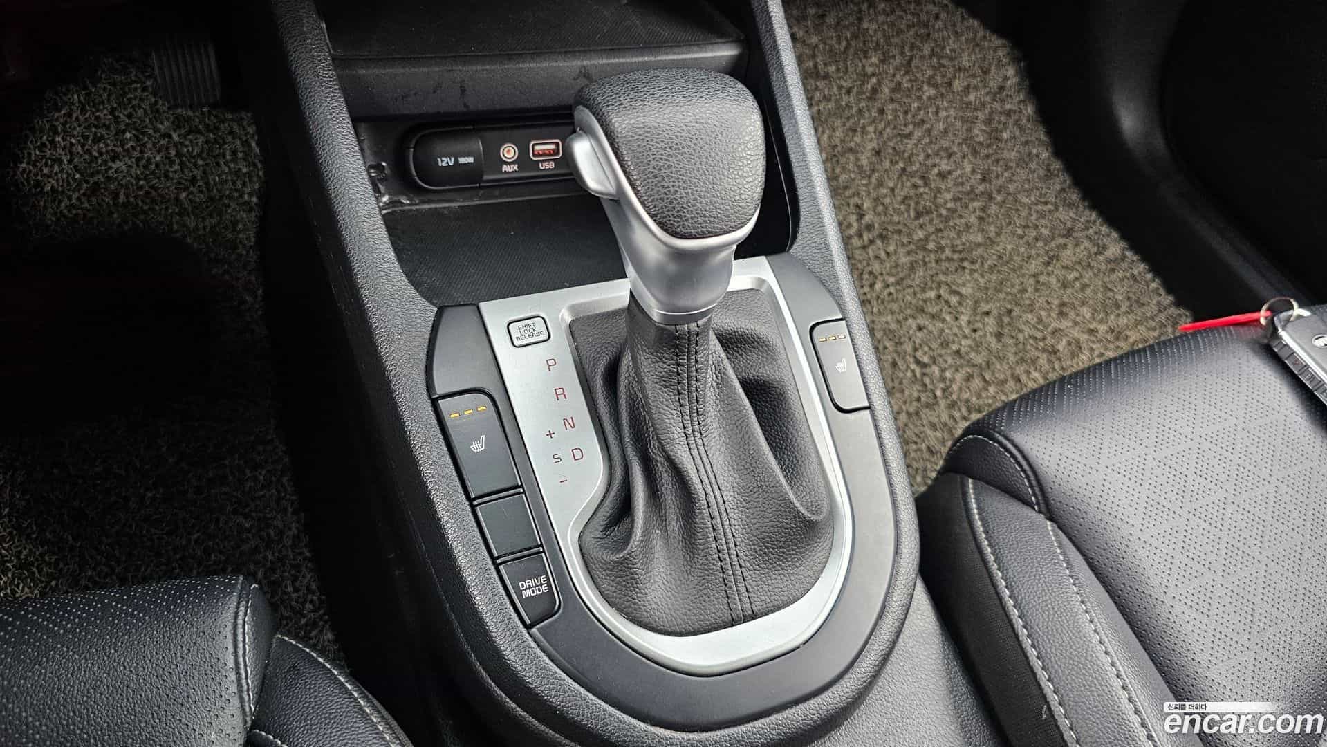 K3 Kia 2020.0-INNER-009