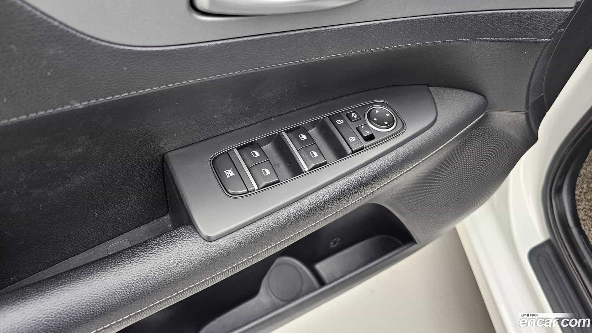 K3 Kia 2020.0-OPTION-021
