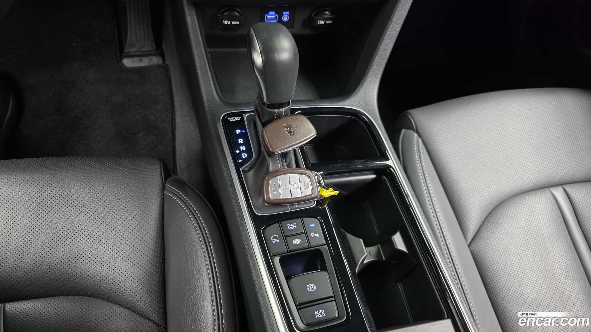Sonata Hyundai 2019.2-INNER-009
