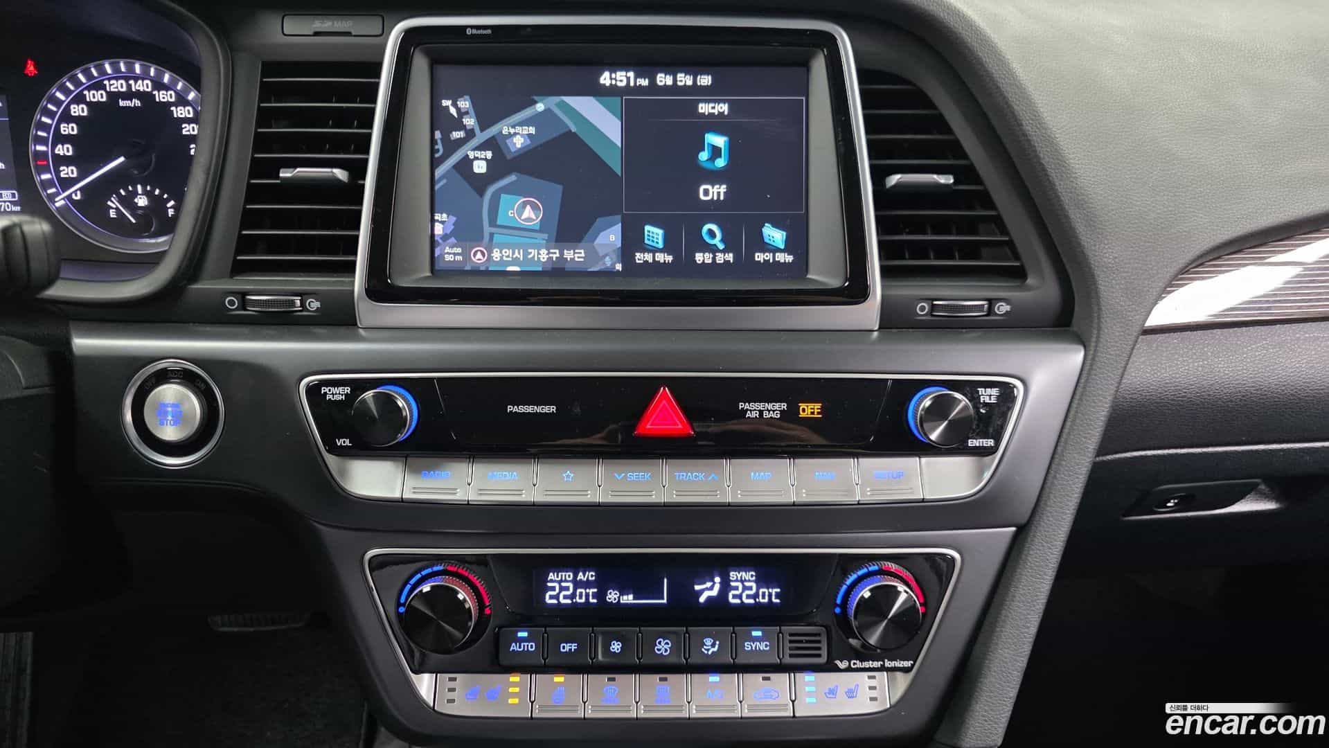 Sonata Hyundai 2019.2-OPTION-019