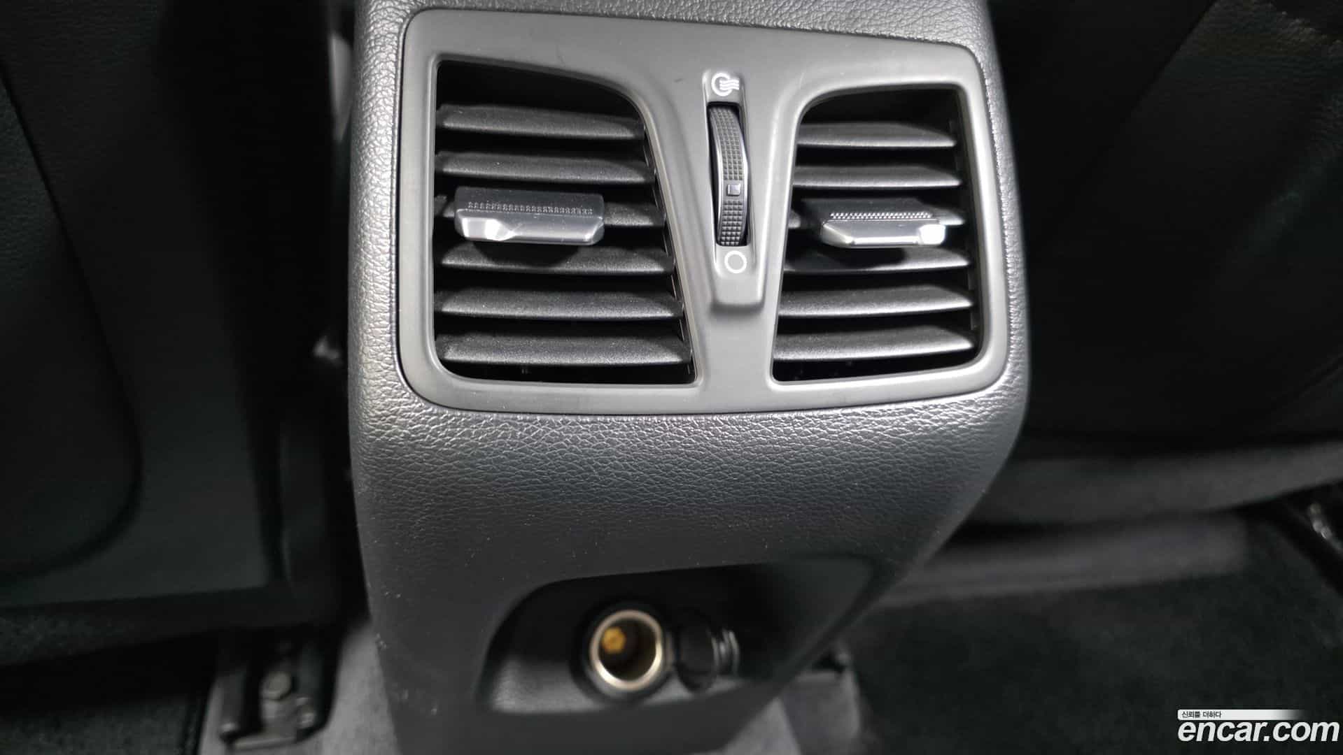 Sonata Hyundai 2019.2-OPTION-043