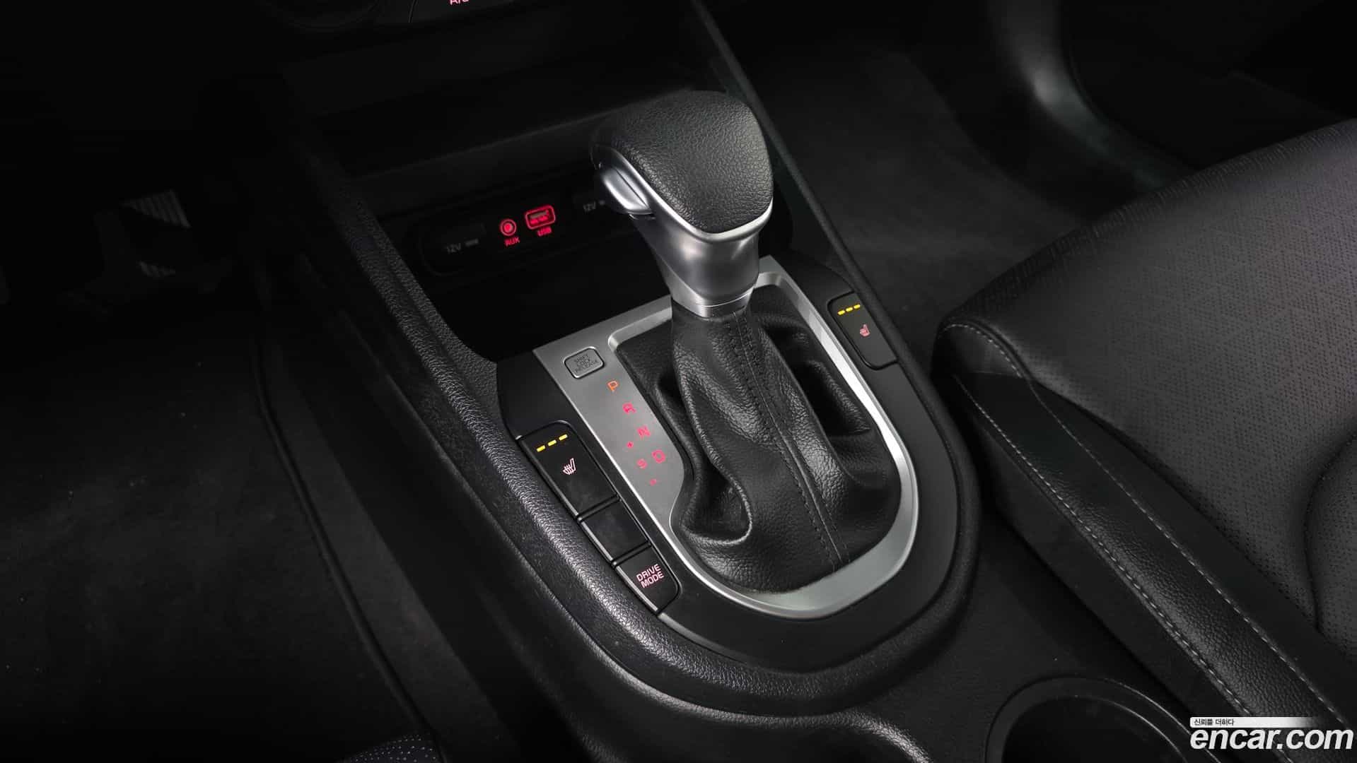 K3 Kia 2019.1-INNER-009