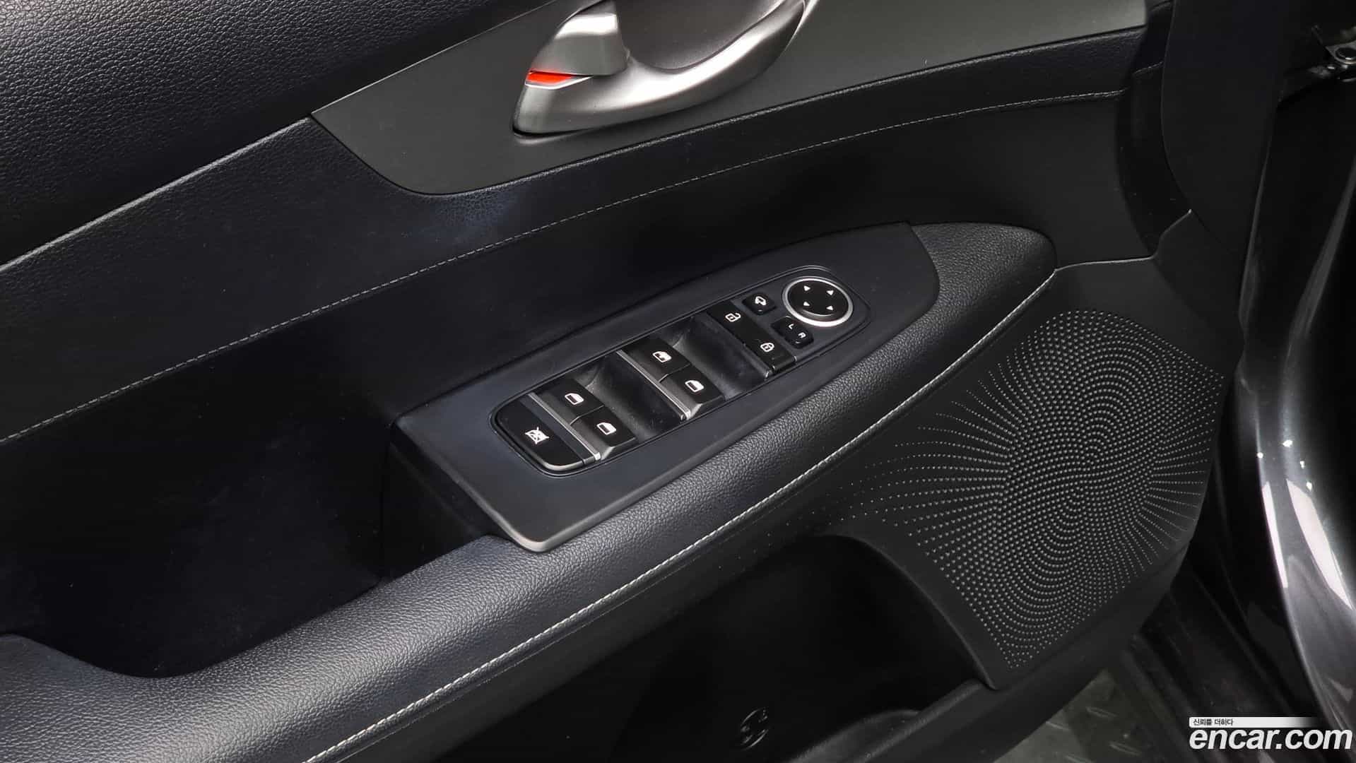 K3 Kia 2019.1-OPTION-042