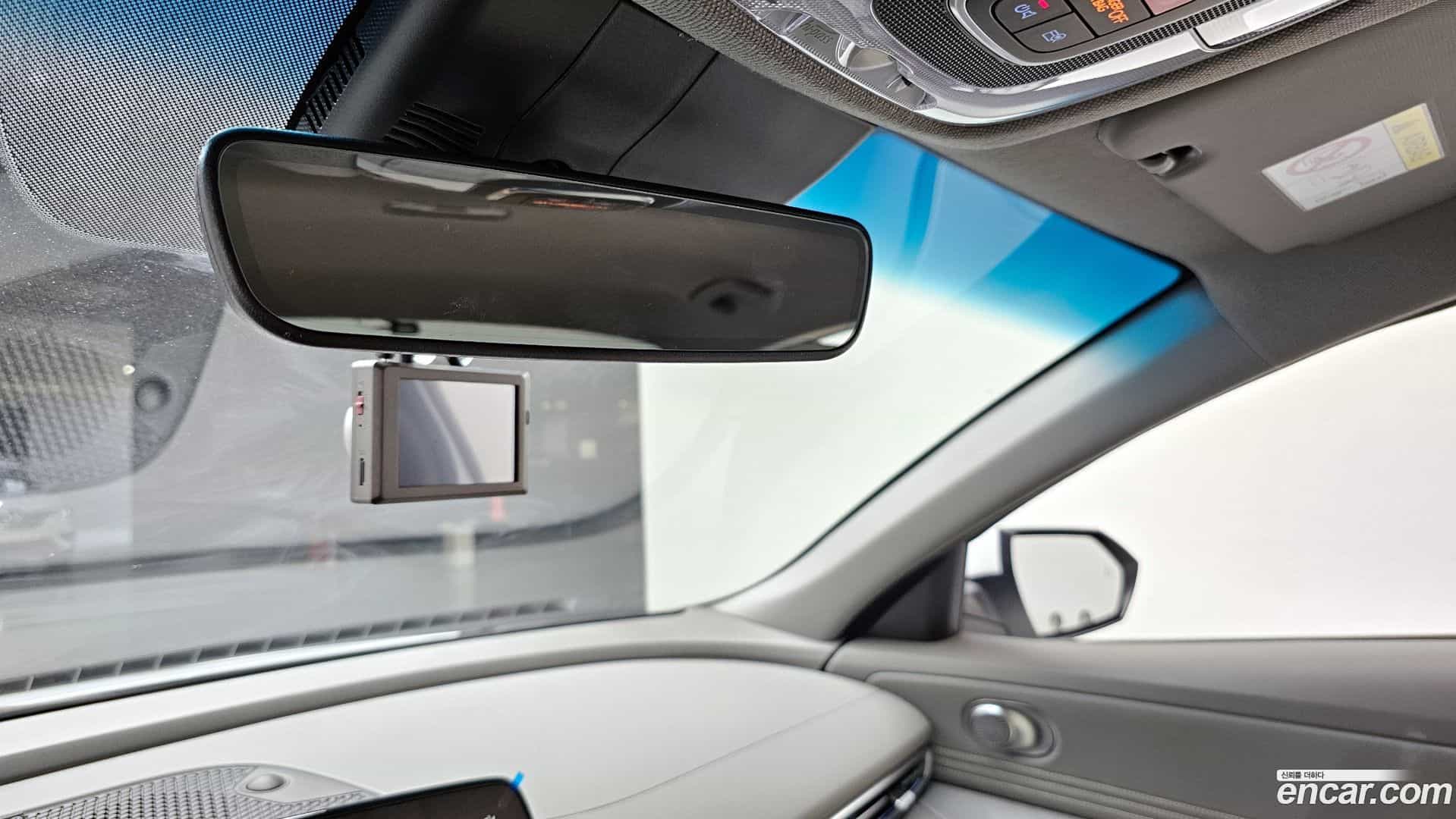 AVANTE Hyundai 2025.1-OPTION-023