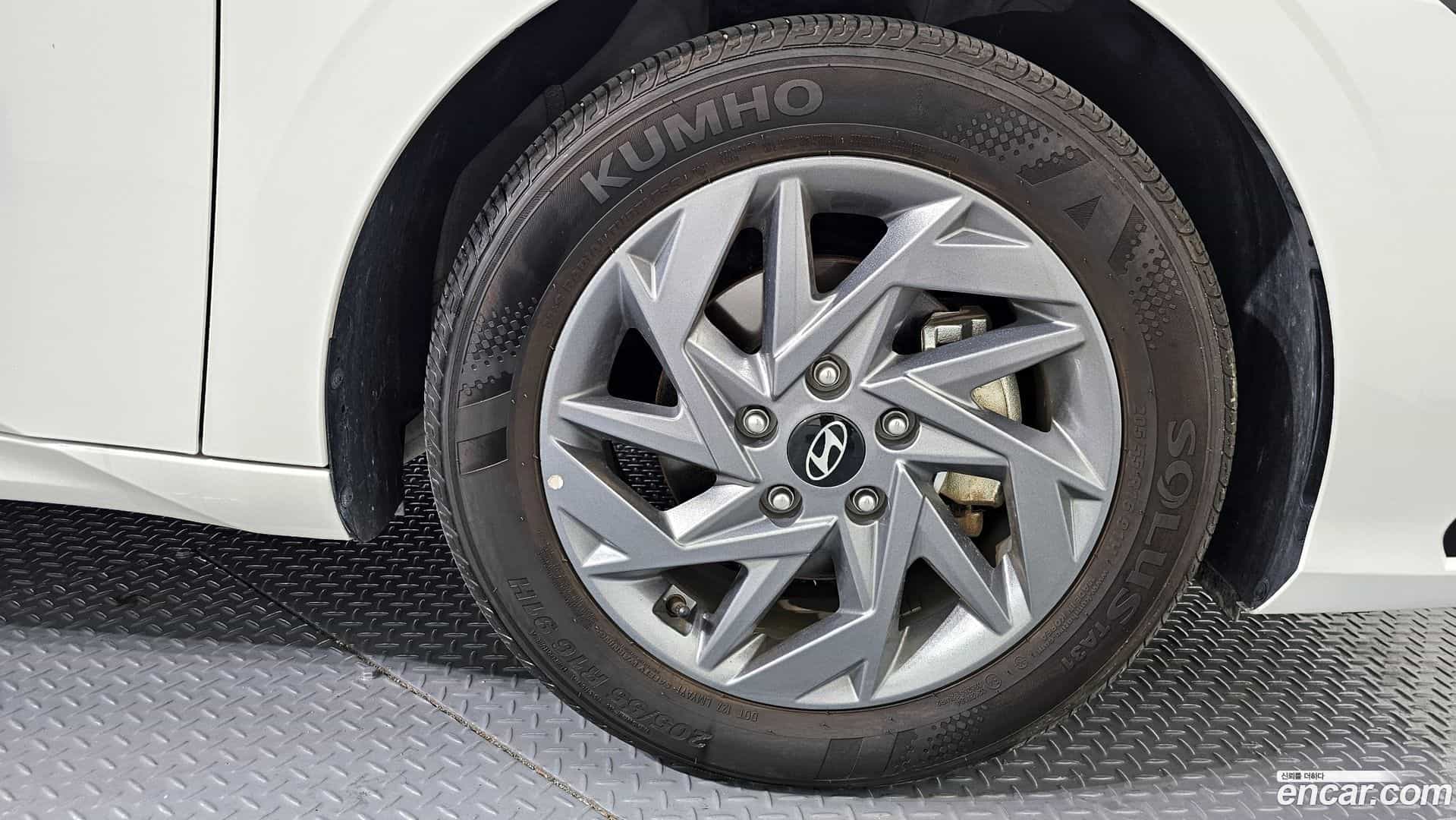 AVANTE Hyundai 2025.1-OUTER-031