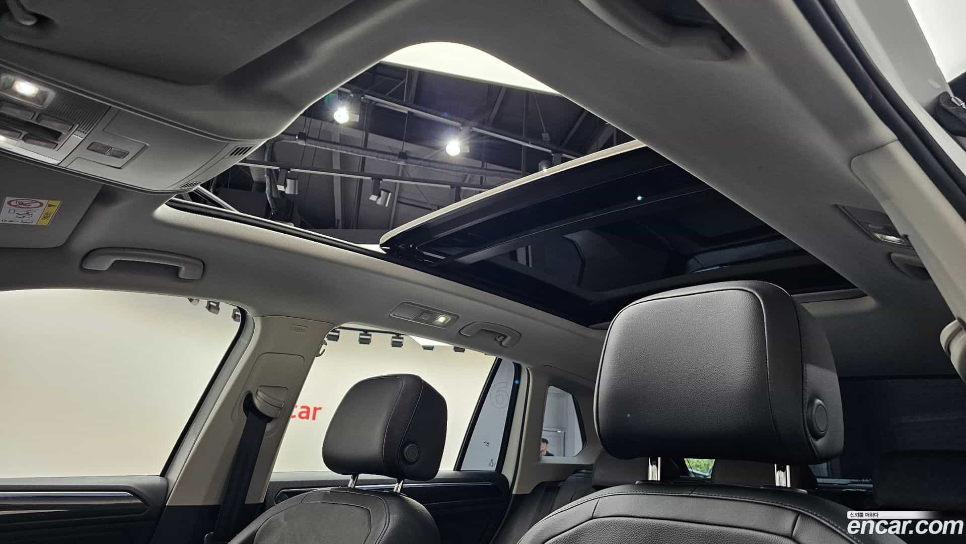 Tiguan Volkswagen 2021.6-OPTION-021
