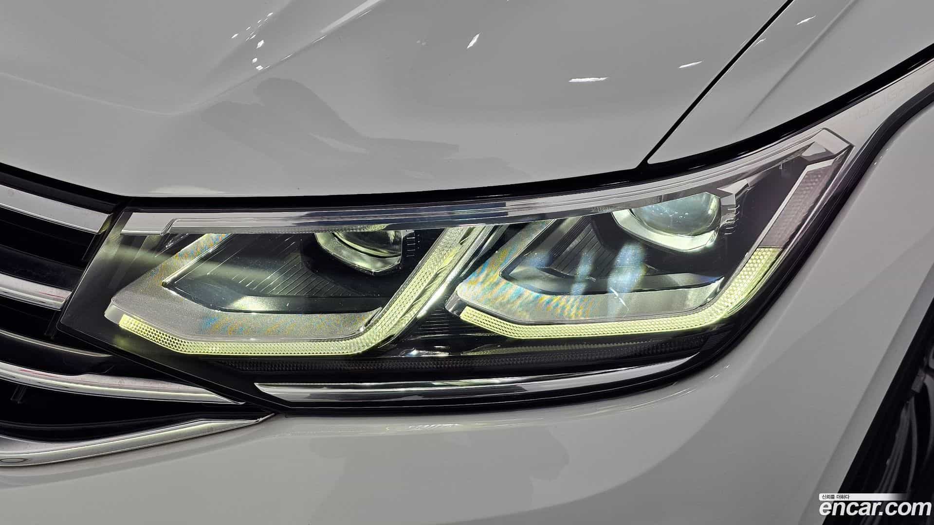 Tiguan Volkswagen 2021.6-OUTER-032