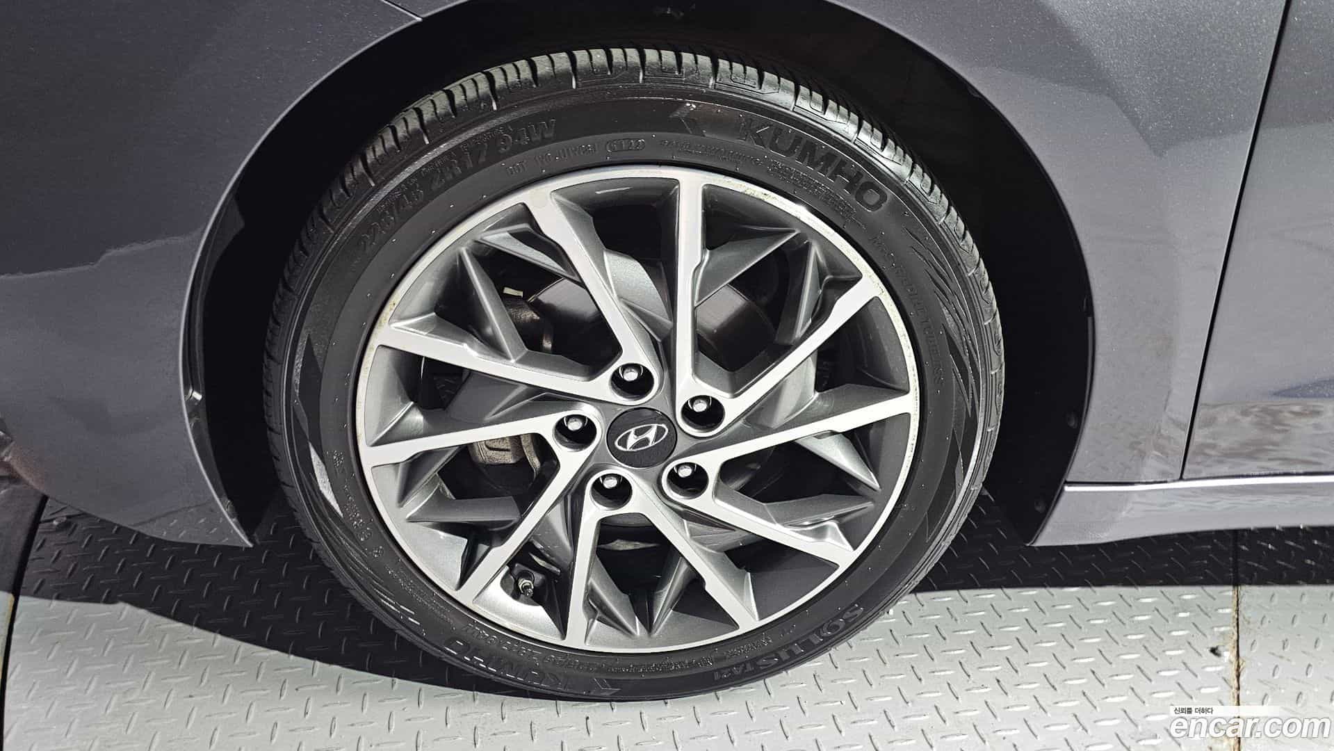 AVANTE Hyundai 2019.8-OUTER-005