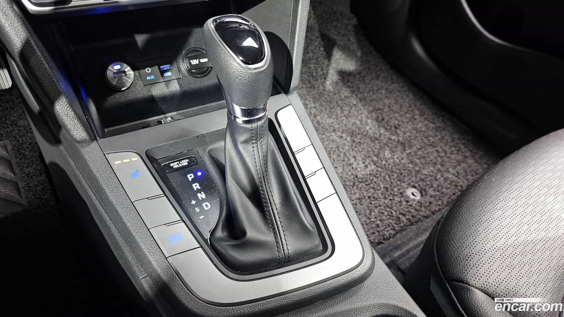 AVANTE Hyundai 2019.8-INNER-009