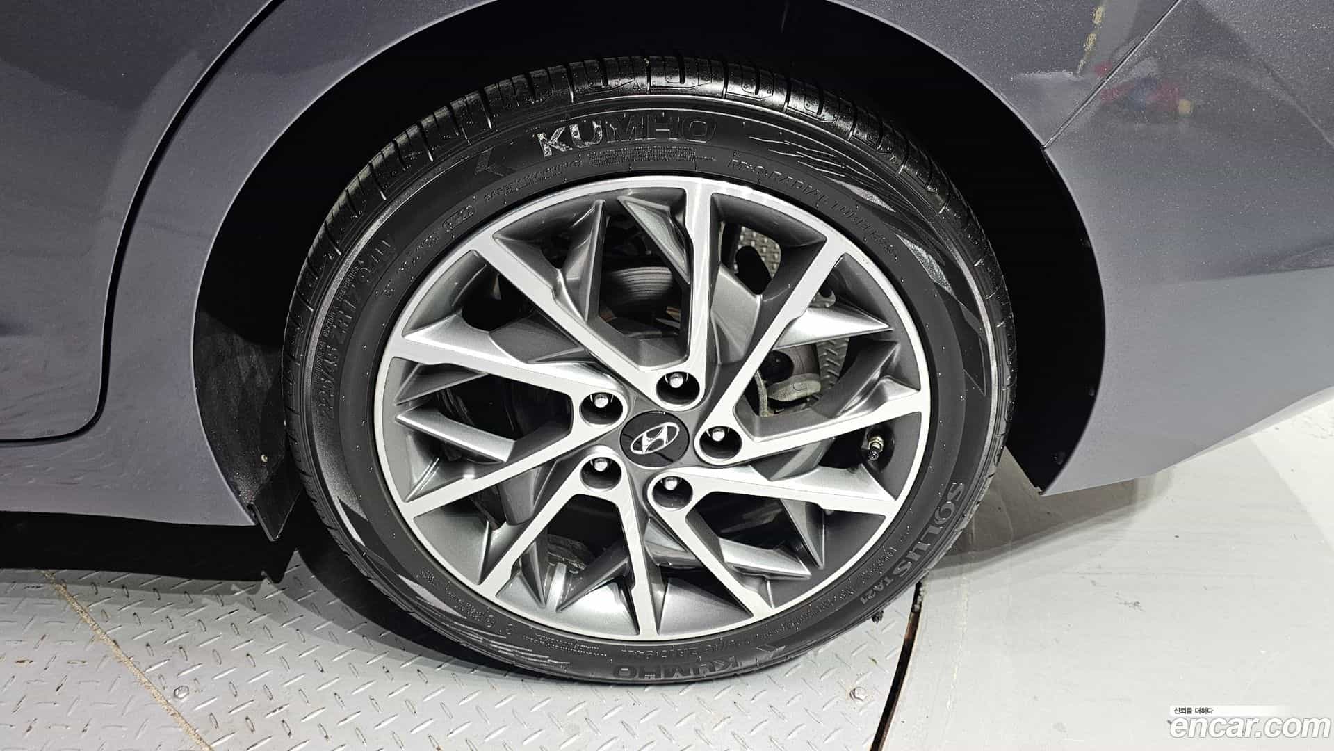 AVANTE Hyundai 2019.8-OUTER-031