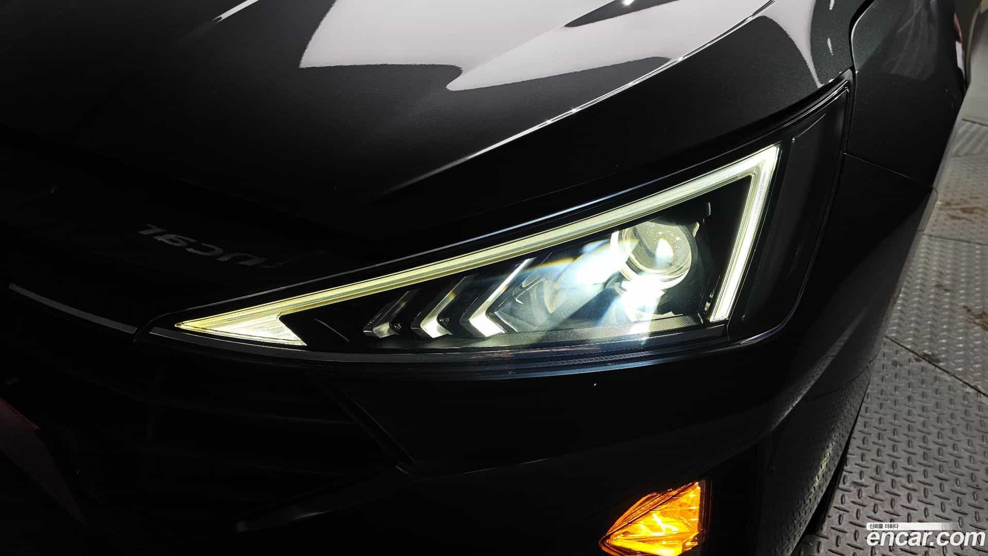AVANTE Hyundai 2019.8-OUTER-032