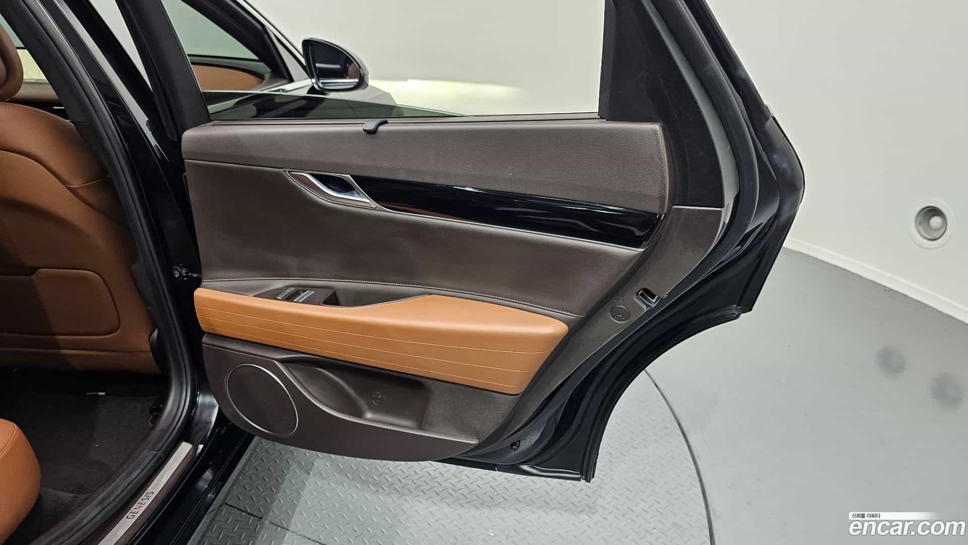 G80 Genesis 2021.5-INNER-035