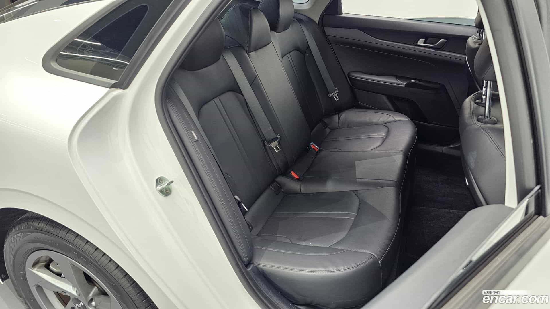K5 Kia 2022.2-OPTION-015