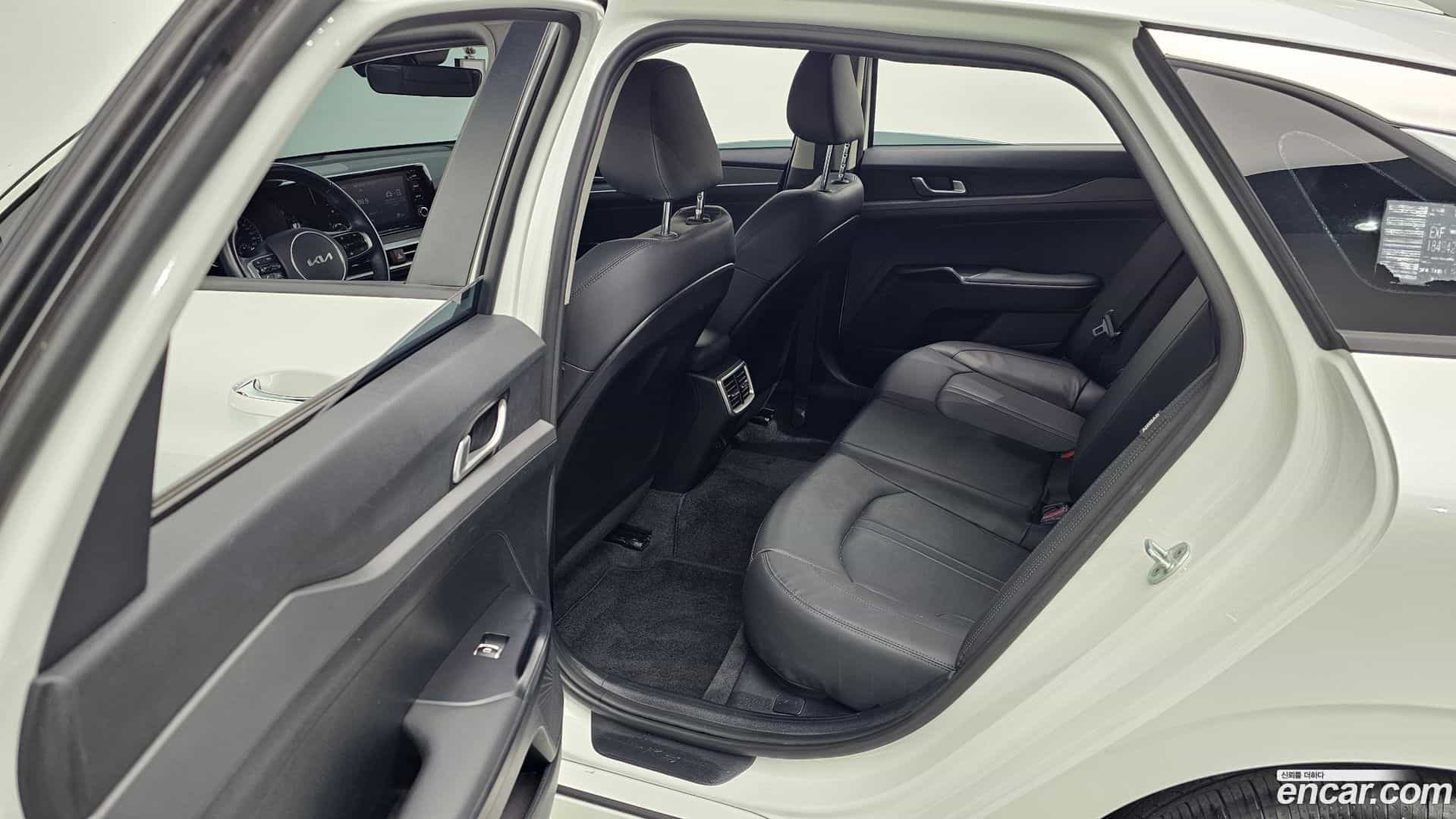 K5 Kia 2022.2-OPTION-040
