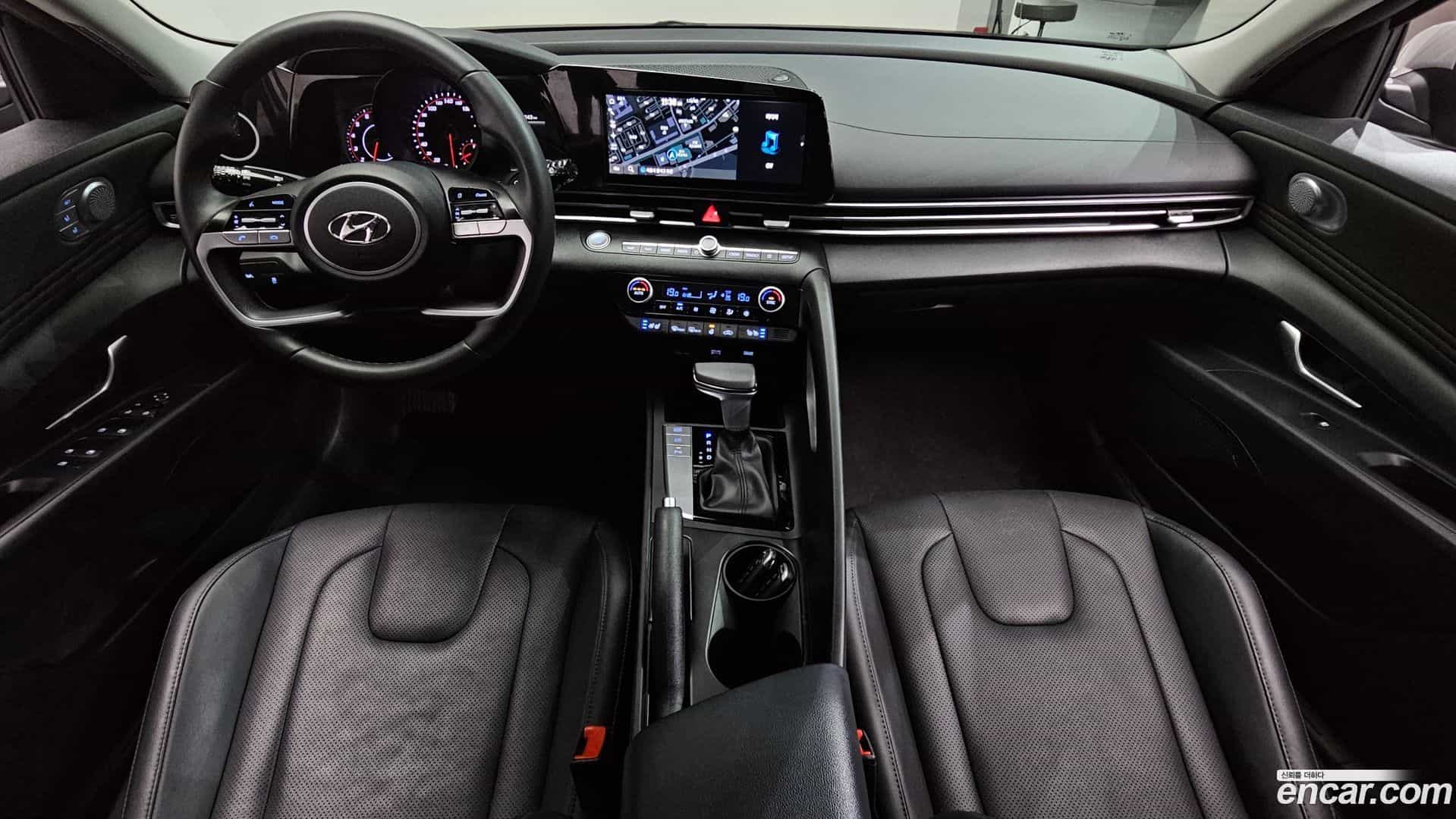 AVANTE Hyundai 2020.9-INNER-007