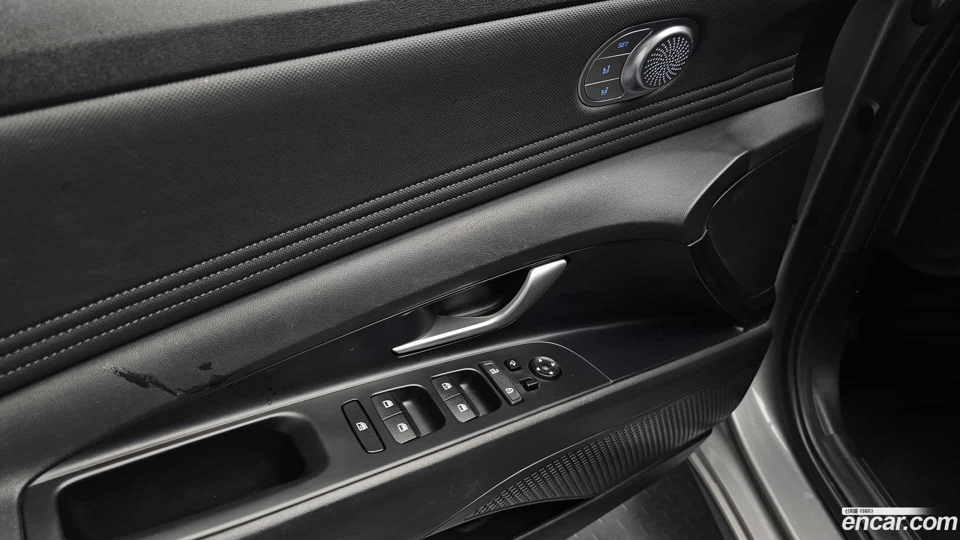 AVANTE Hyundai 2020.9-OPTION-020