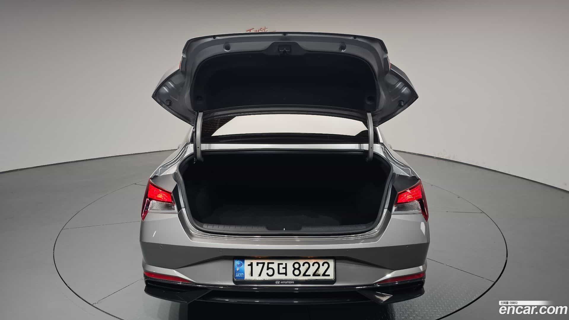 AVANTE Hyundai 2020.9-OPTION-024
