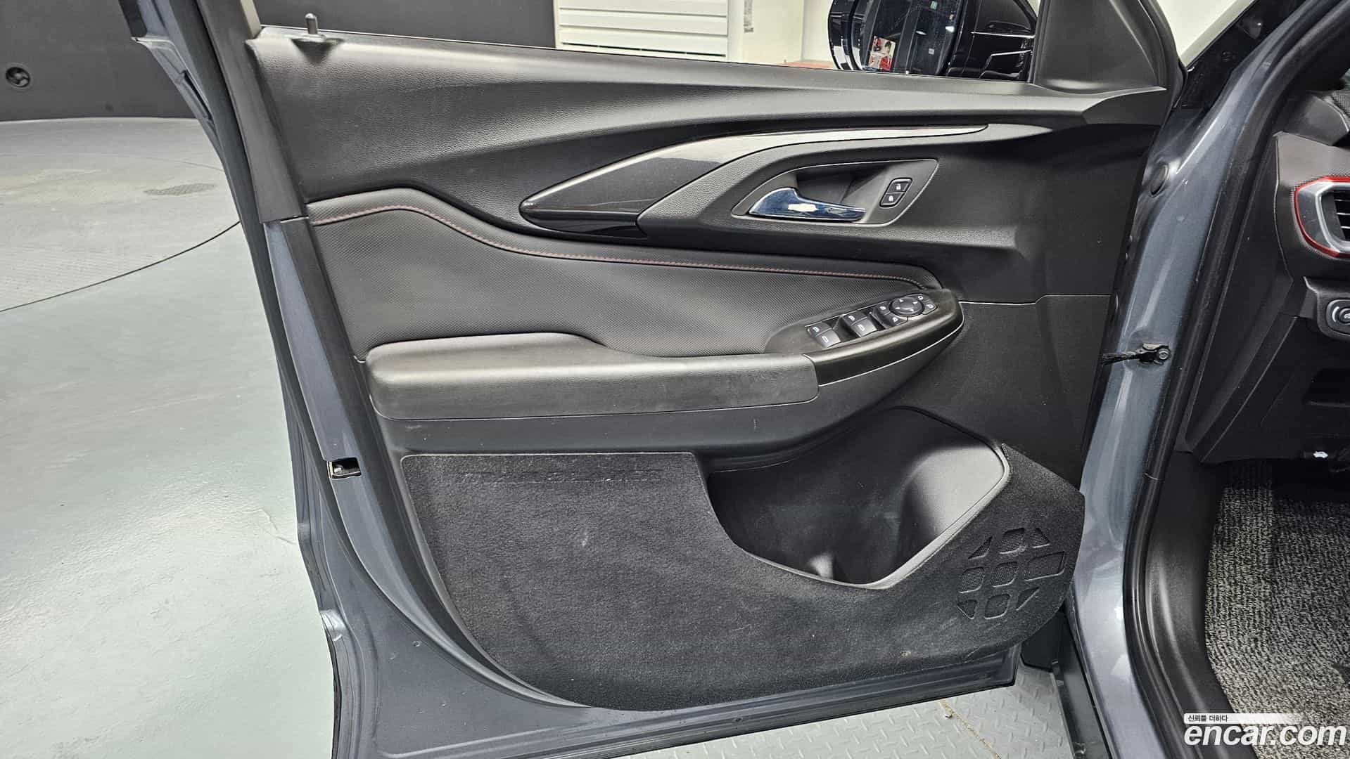 Trailblazer Chevrolet 2021.8-INNER-034