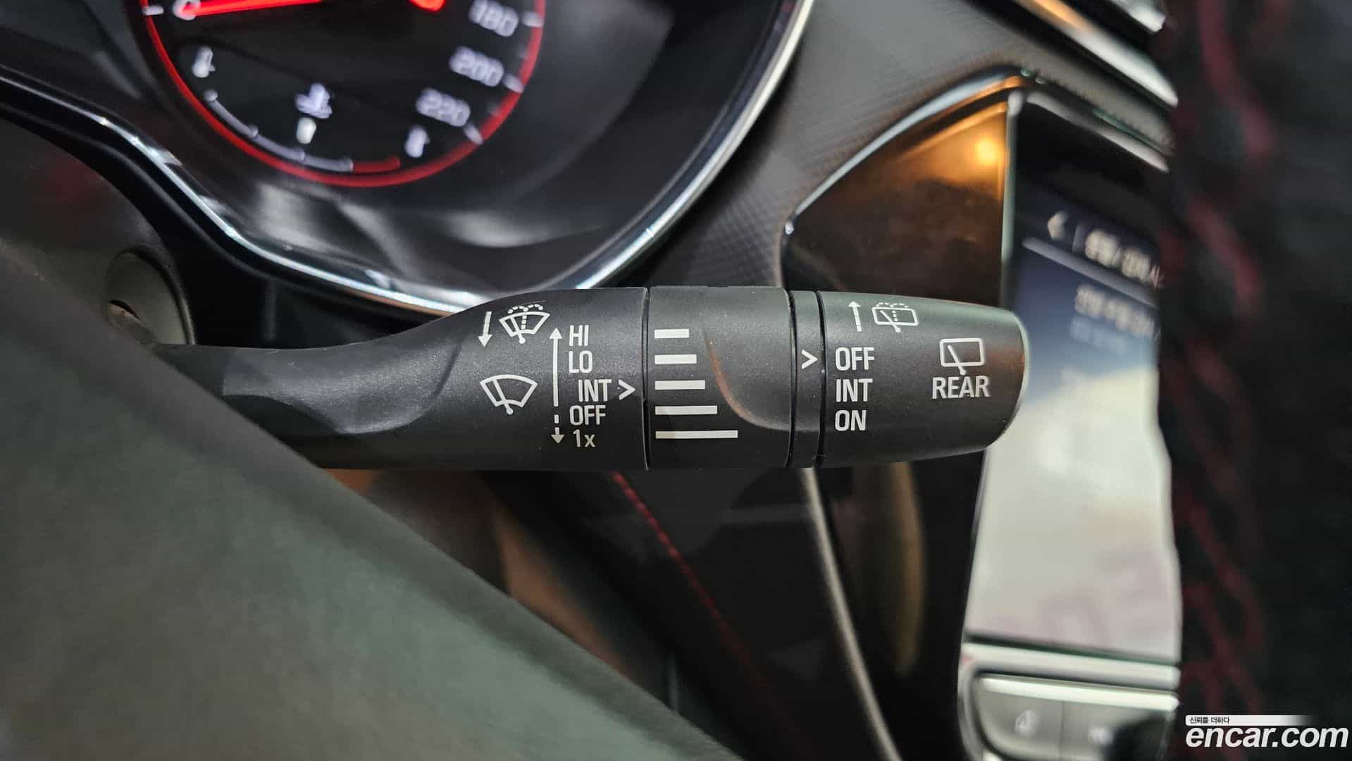 Trailblazer Chevrolet 2021.8-OPTION-041