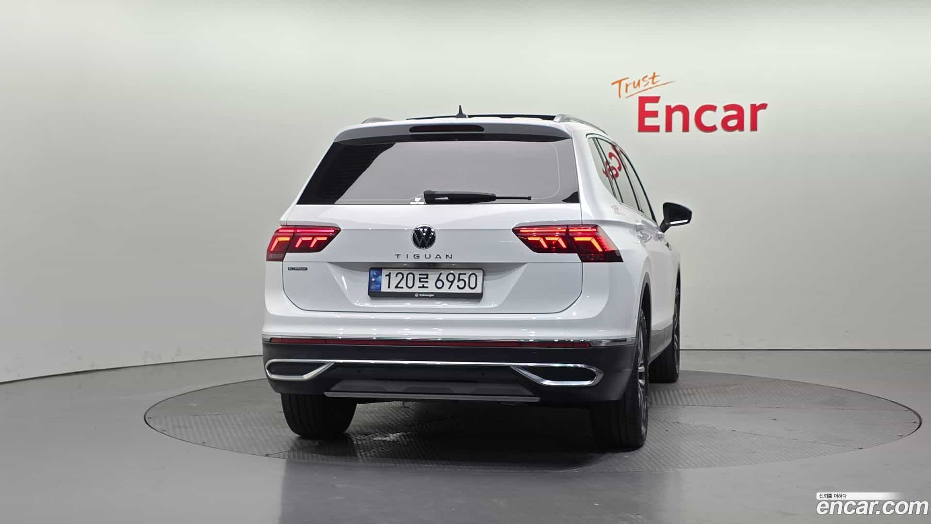 Tiguan Volkswagen 2023.4-OUTER-004