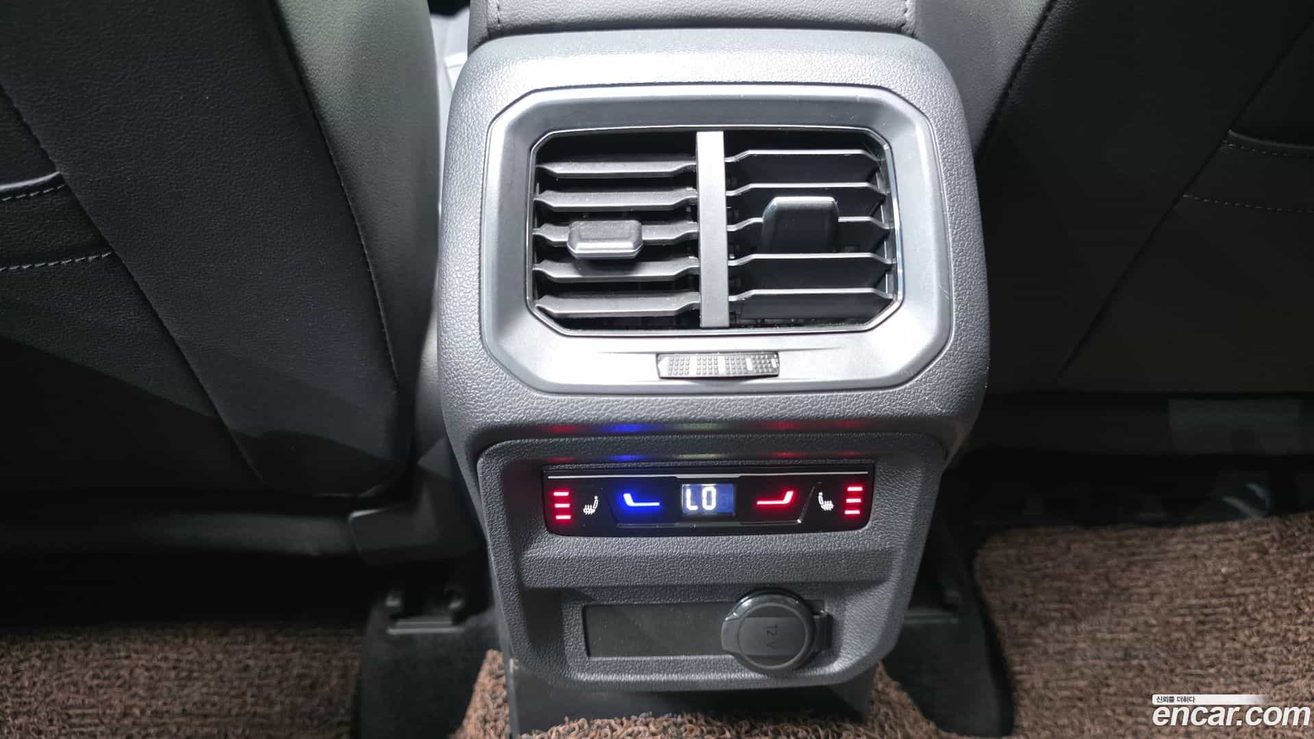 Tiguan Volkswagen 2023.4-OPTION-022