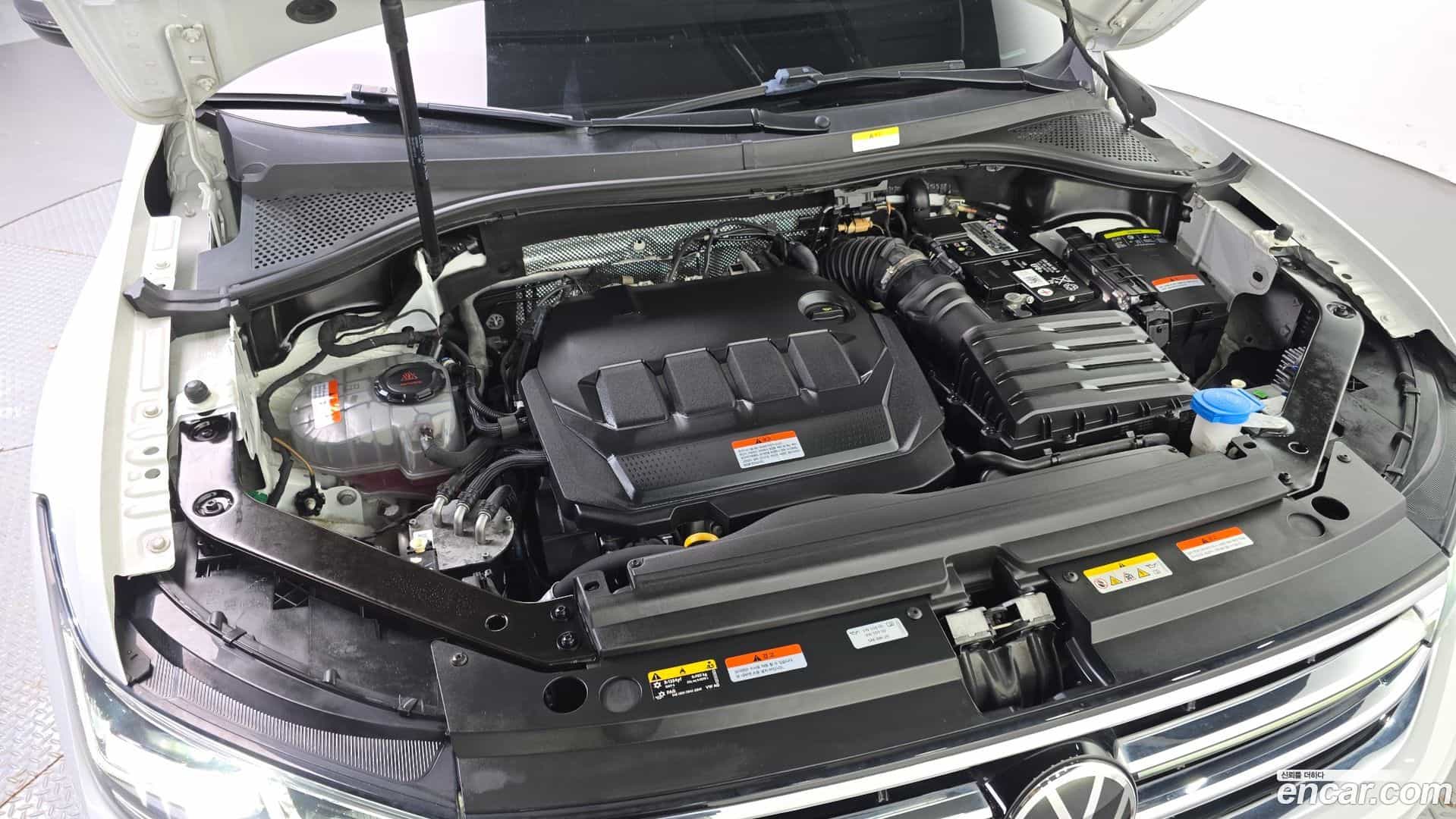 Tiguan Volkswagen 2023.4-OPTION-042