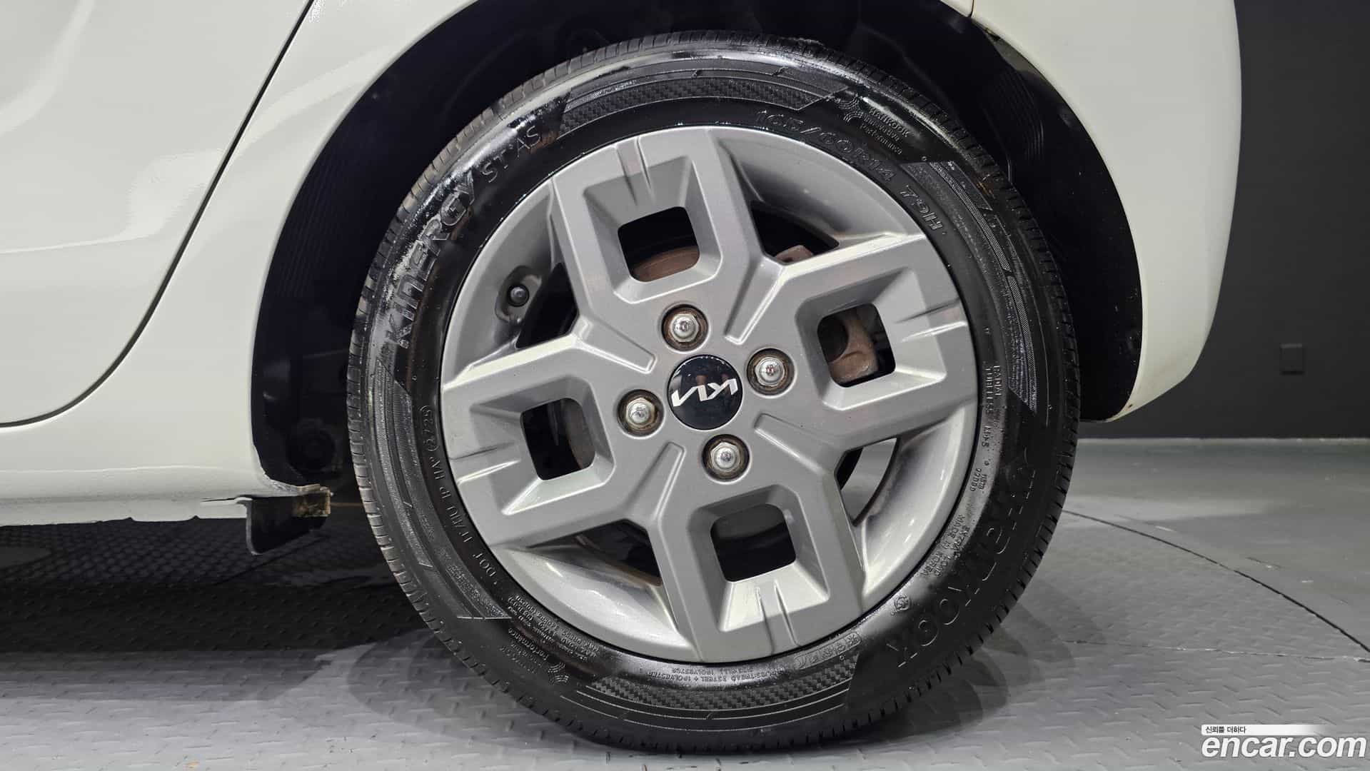 RAY Kia 2023.1-OUTER-031