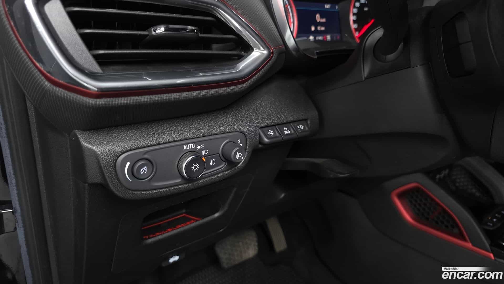 Trailblazer Chevrolet 2021.4-OPTION-015