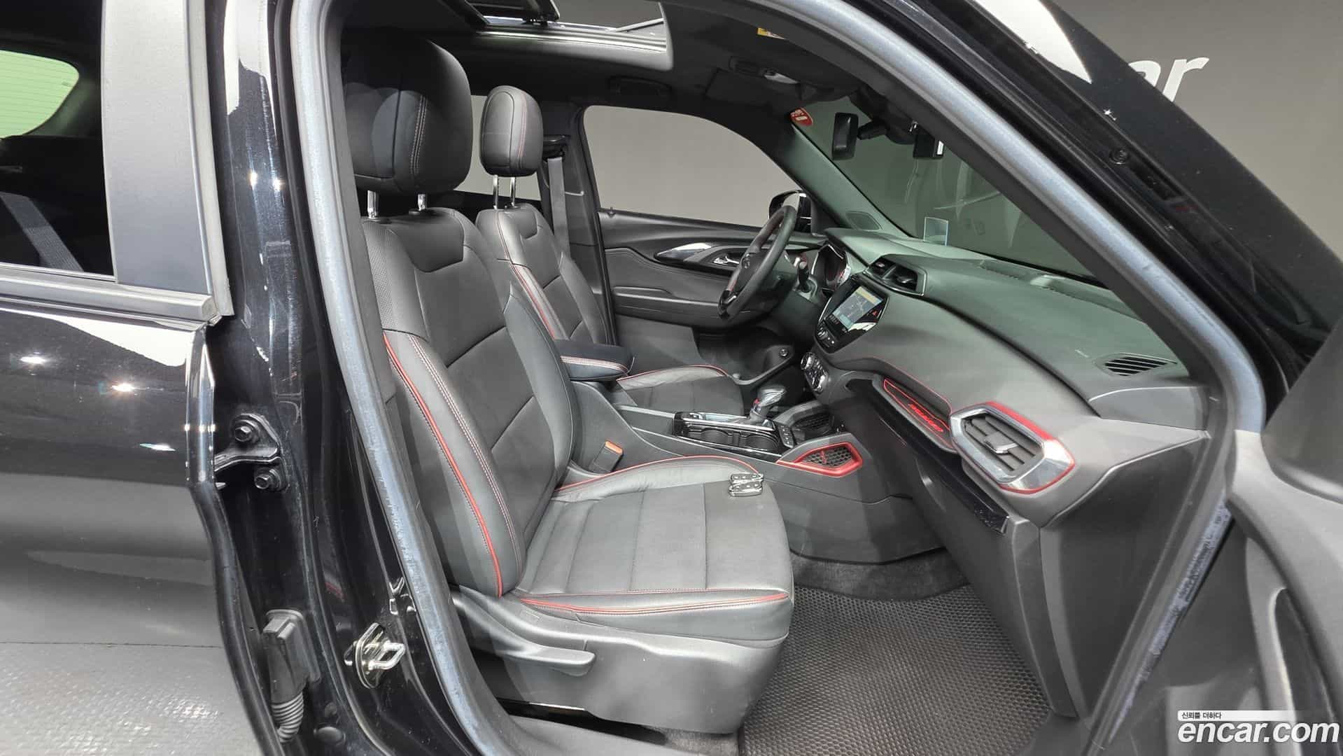Trailblazer Chevrolet 2021.4-INNER-036
