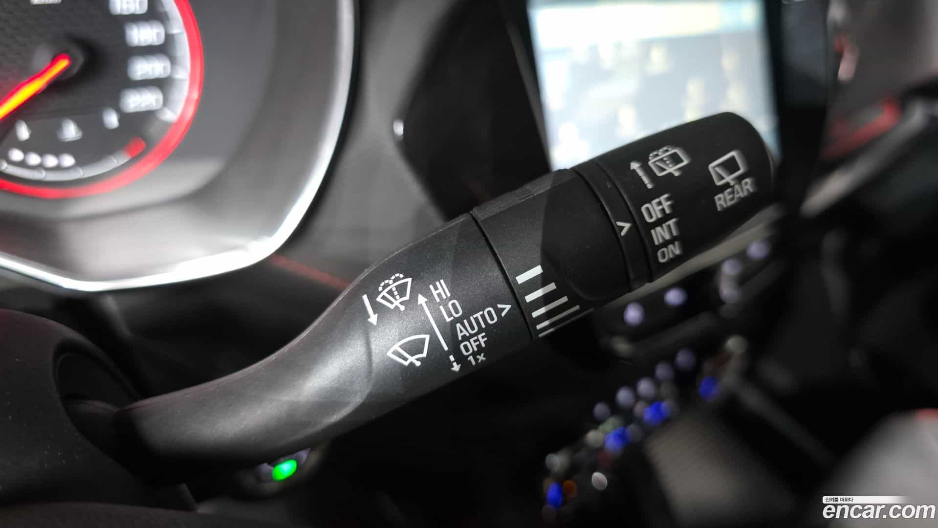 Trailblazer Chevrolet 2021.4-OPTION-043