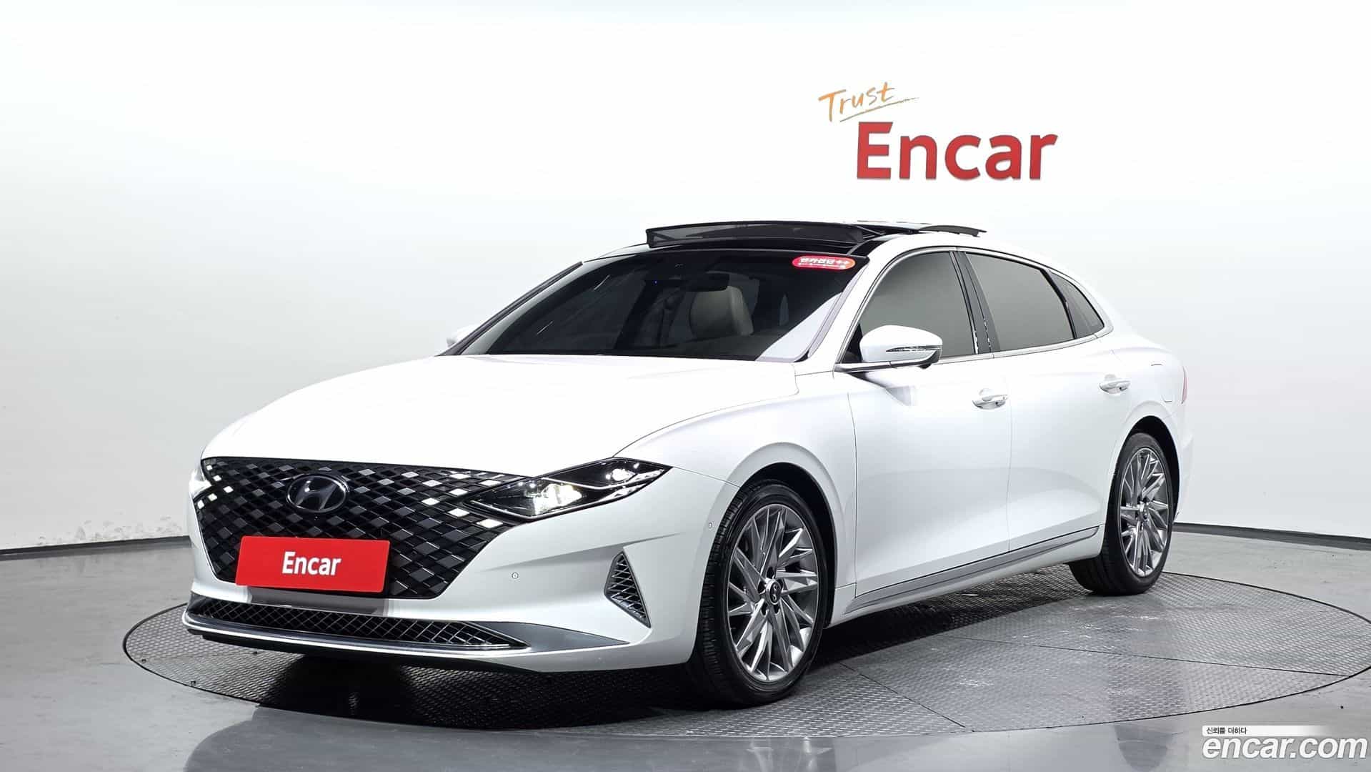 Grandeur Hyundai 2020.5-THUMBNAIL-011