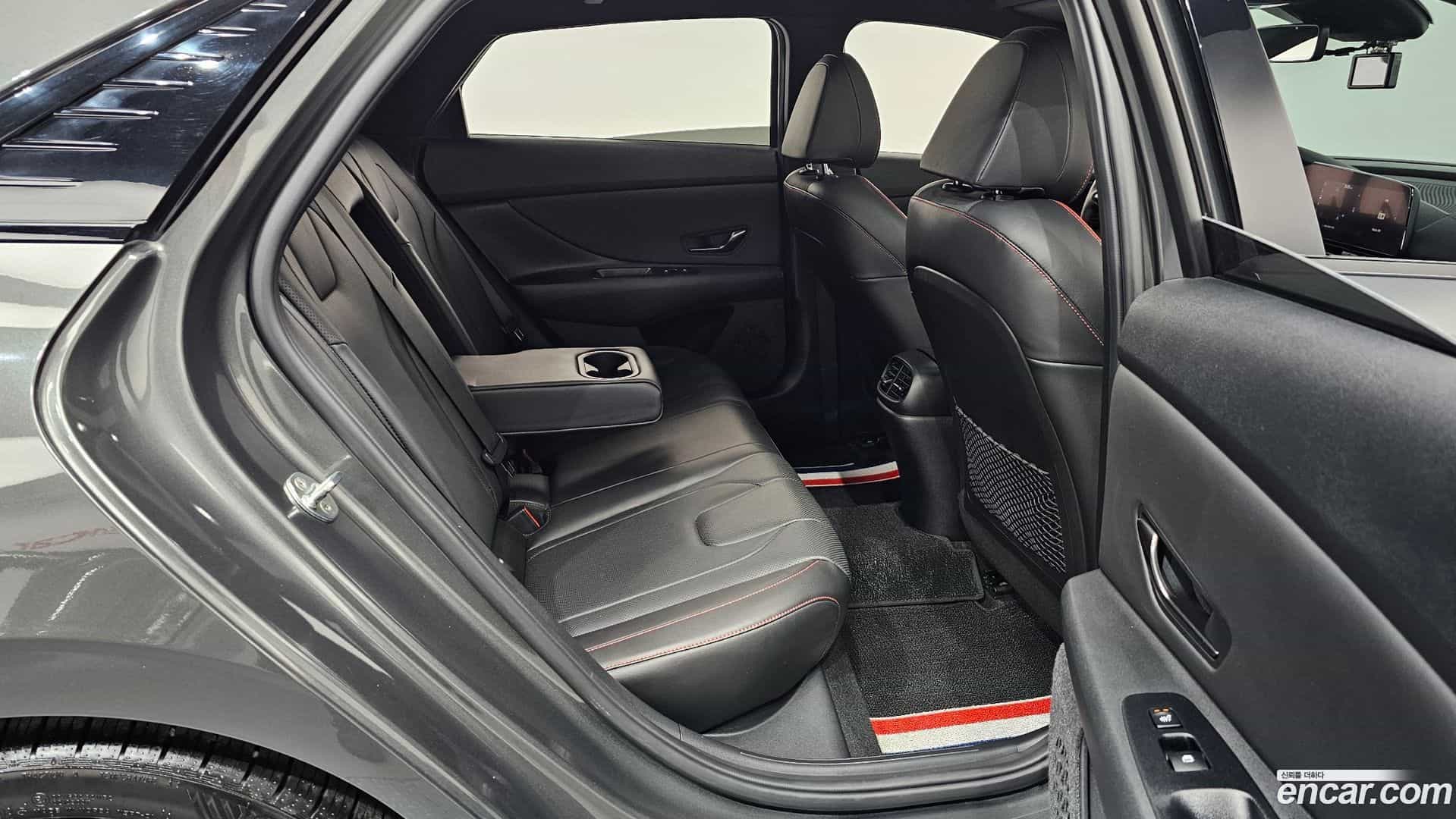 AVANTE Hyundai 2021.5-OPTION-015