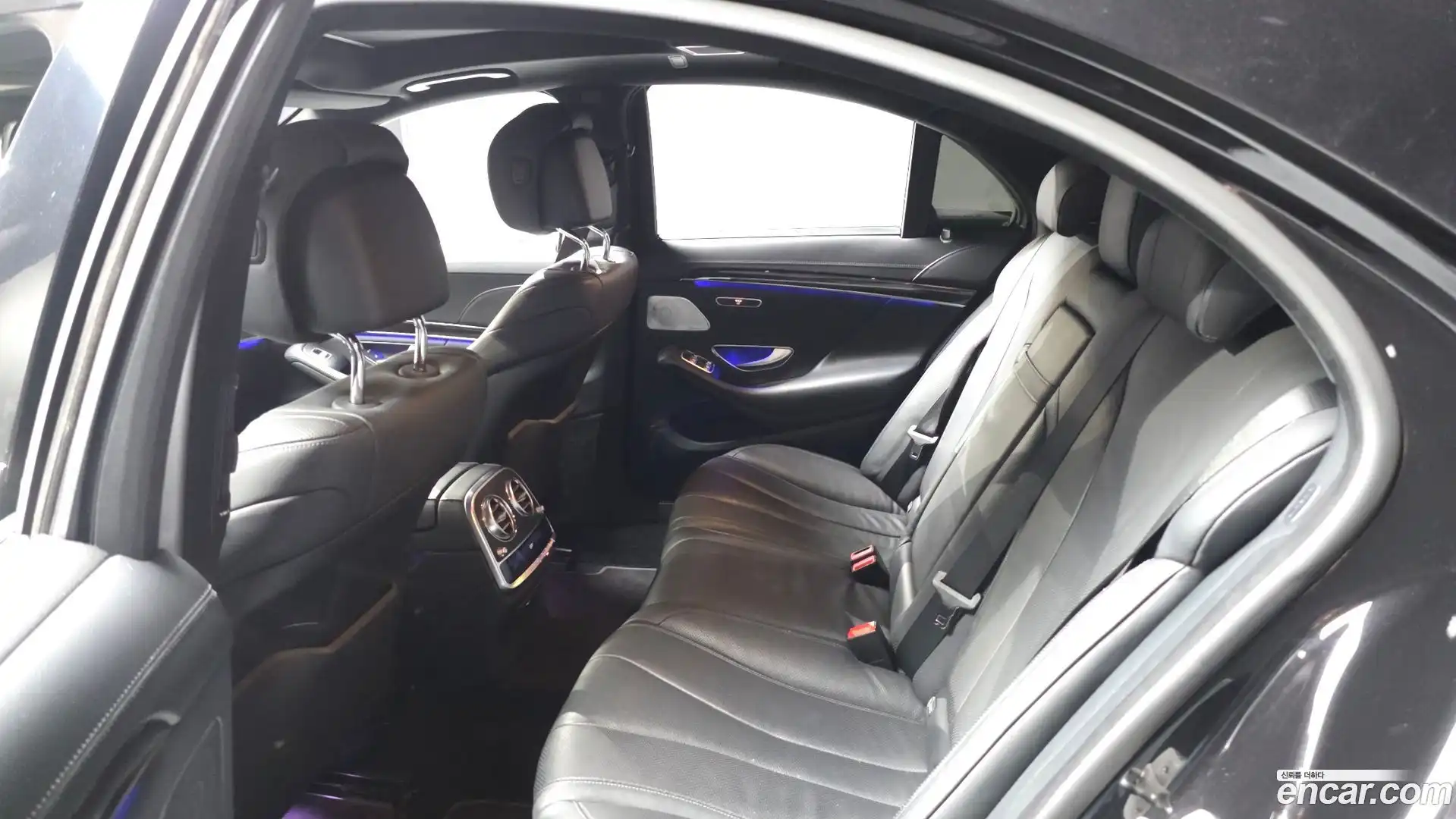 S-Class Mercedes-Benz 2015.8-OPTION-015