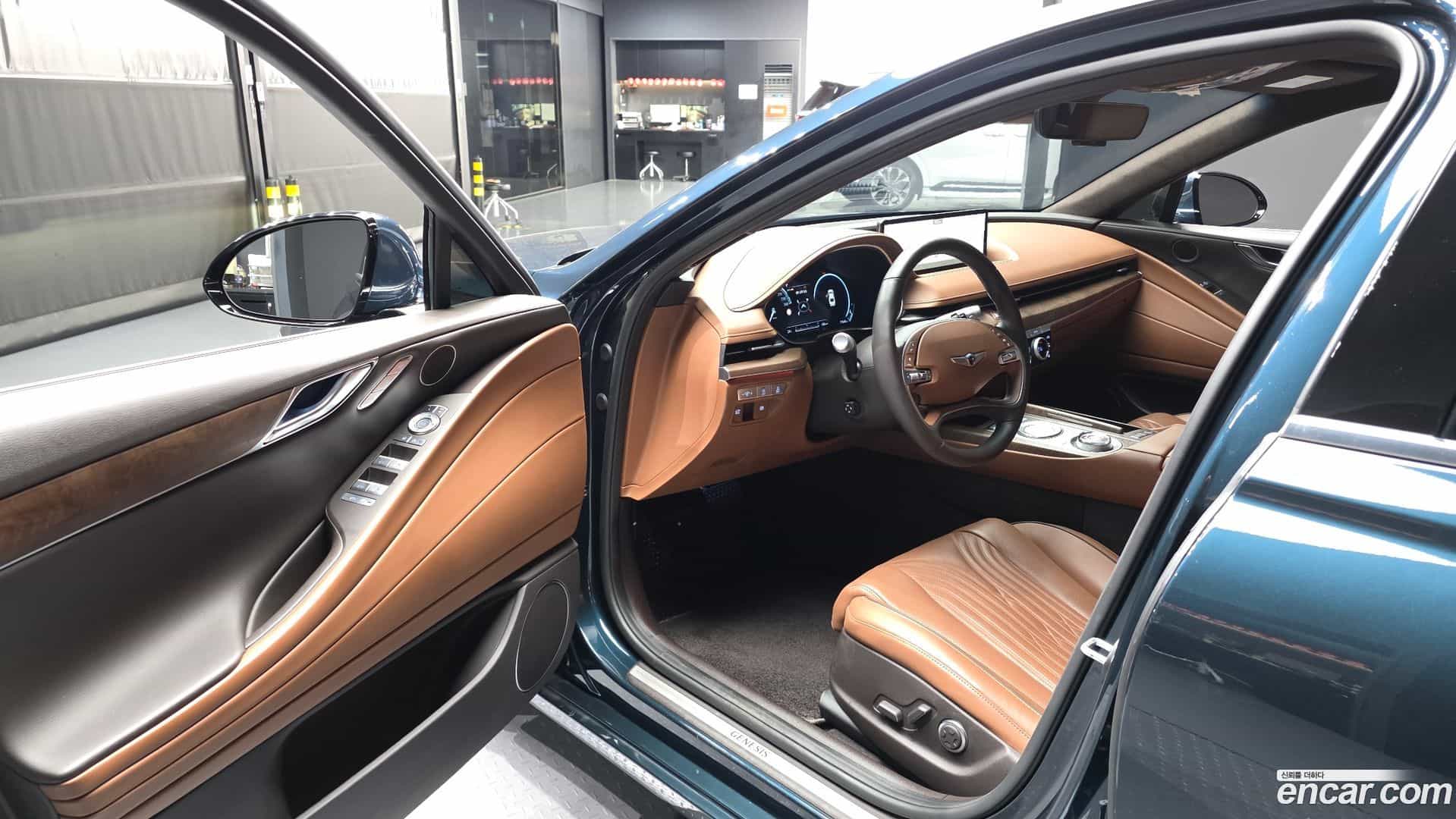 G80 Genesis 2022.9-INNER-010