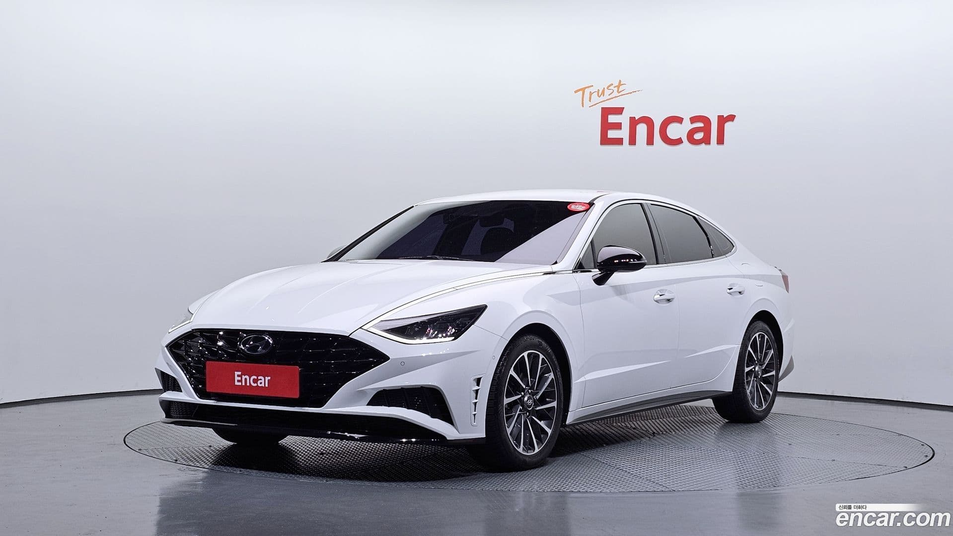 Main__Slider__Photo:Sonata Hyundai 2019.10-0