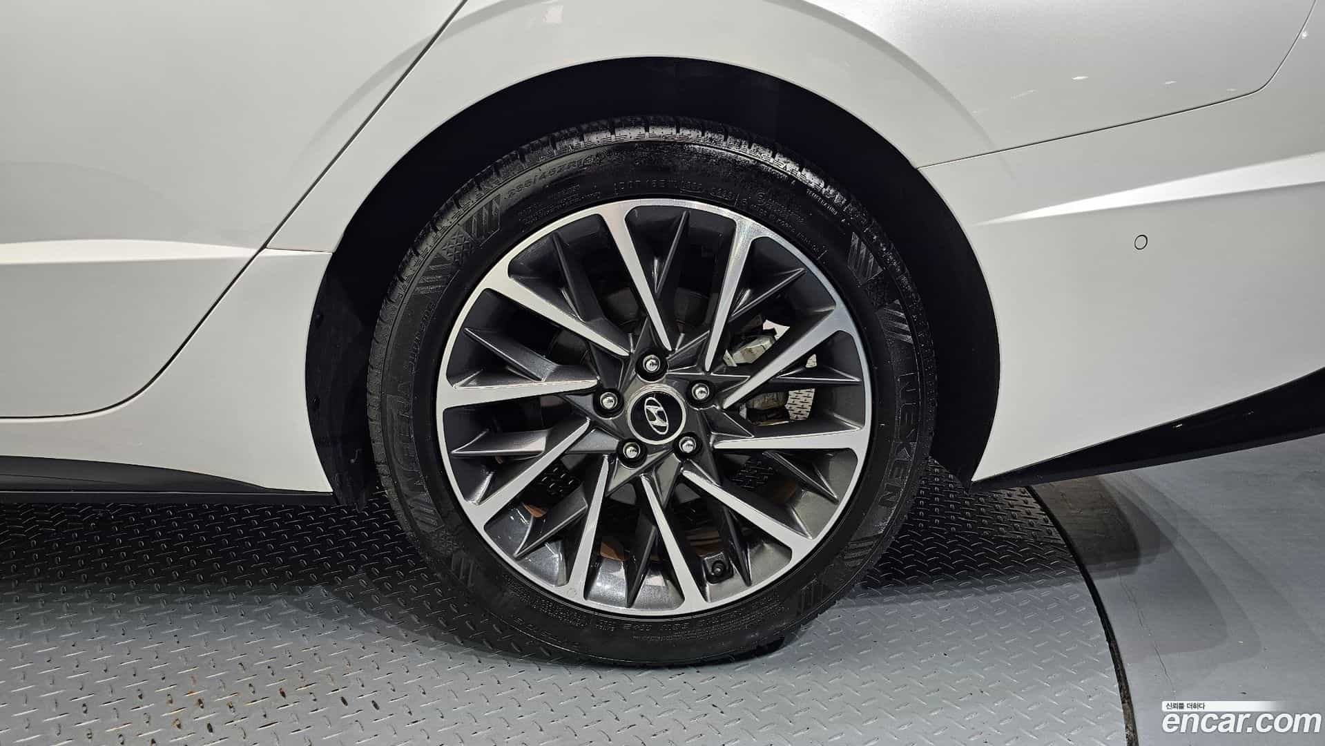 Sonata Hyundai 2019.10-OUTER-031